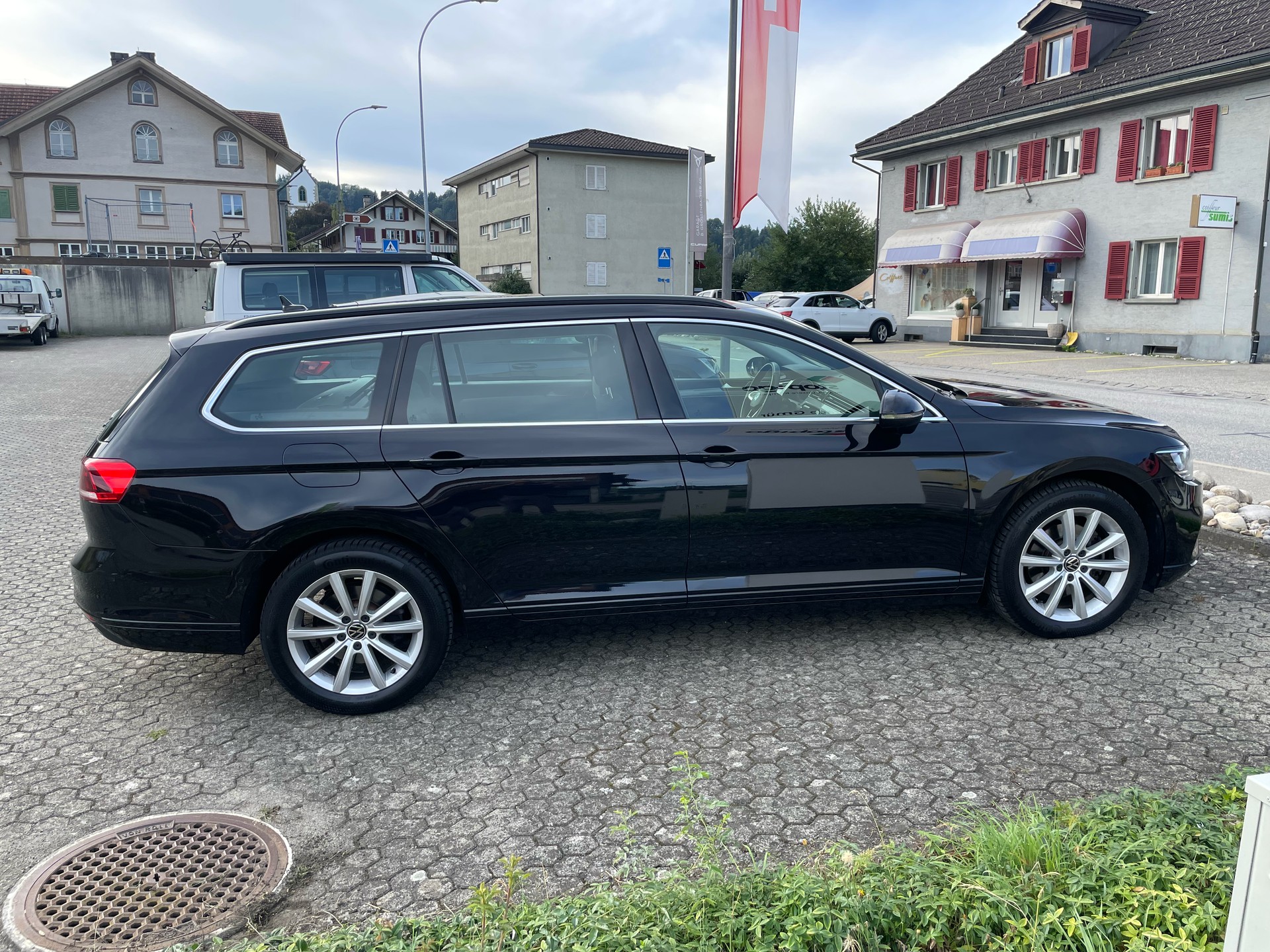 VW Passat 2.0 TDI BMT Business 4Motion DSG-image-3