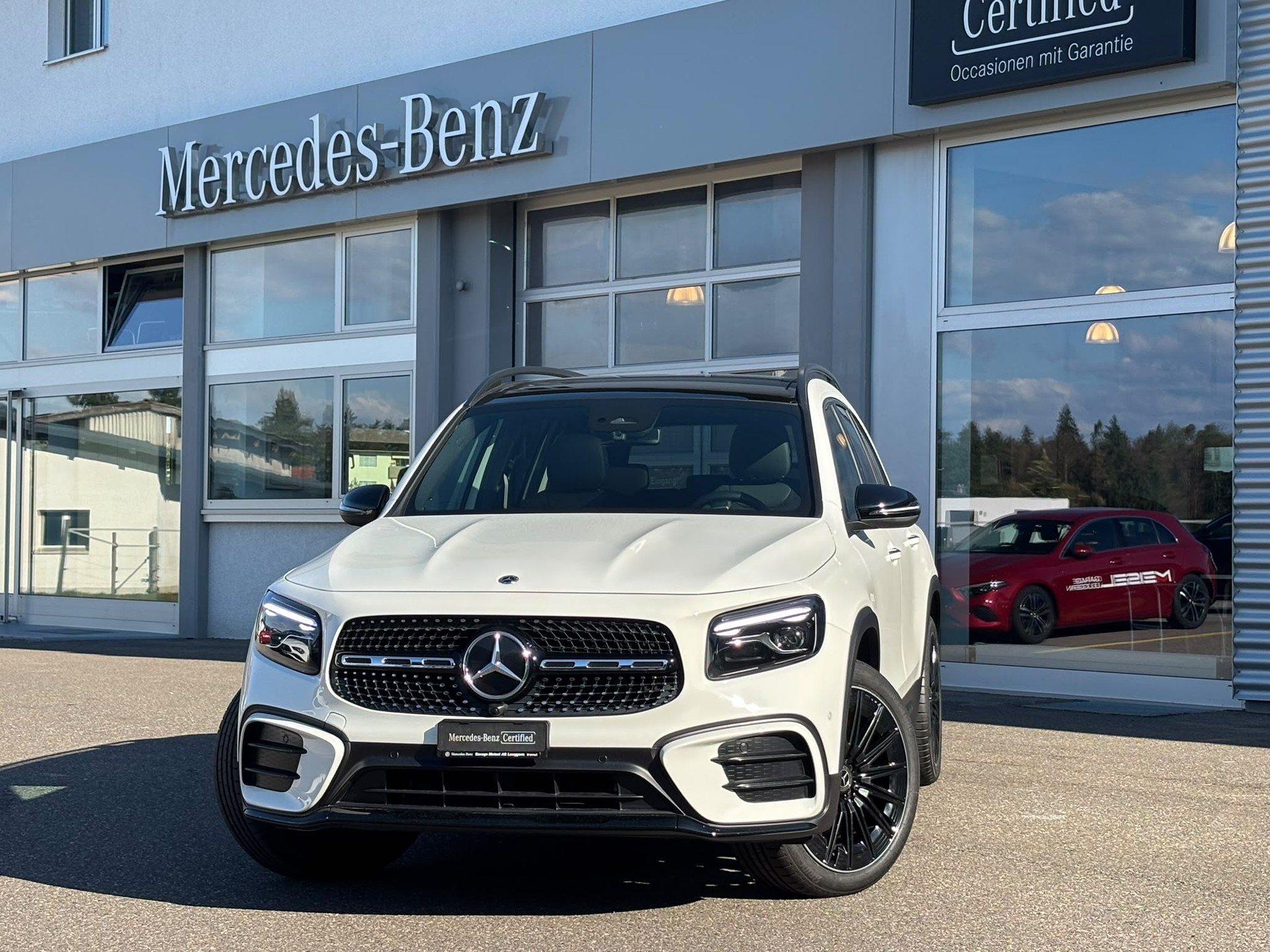 MERCEDES-BENZ GLB 250 AMG-Line 4Matic-image-1