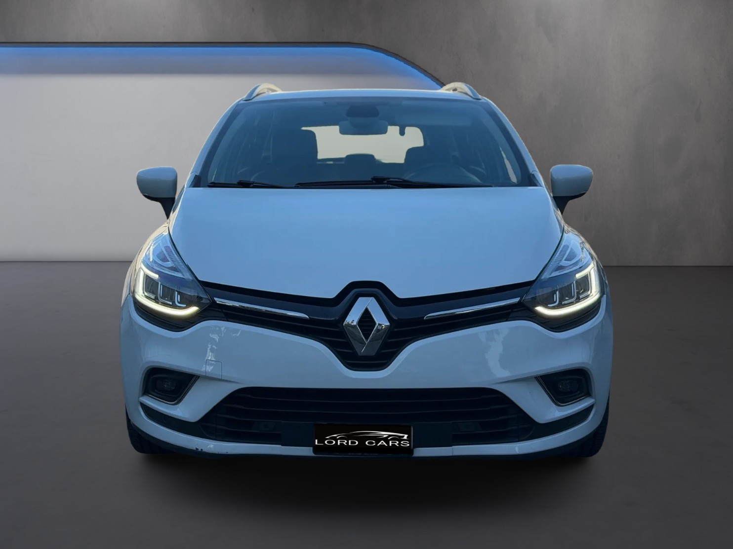 RENAULT Clio Grandtour 1.5 dCi Business Line-image-1