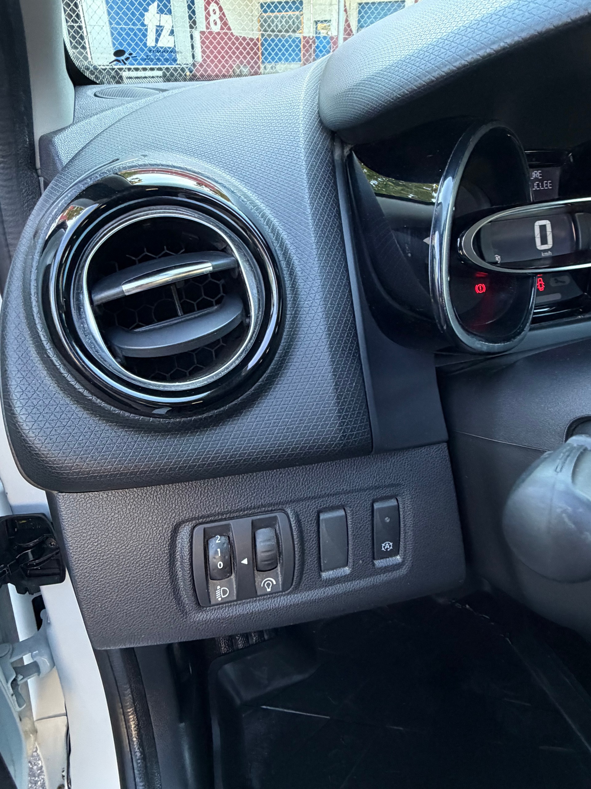RENAULT Clio Grandtour 1.5 dCi Business Line-image-14