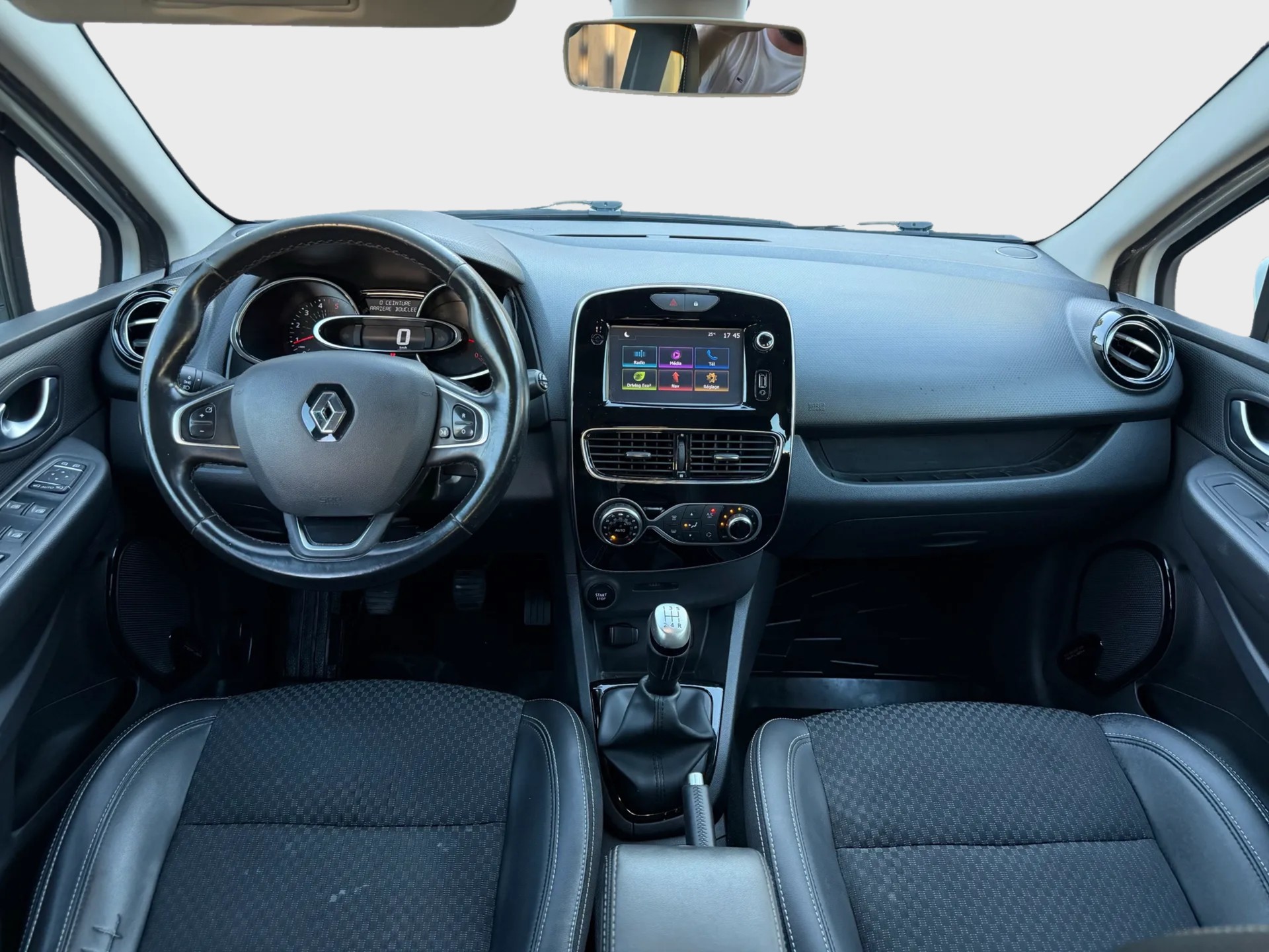 RENAULT Clio Grandtour 1.5 dCi Business Line-image-9