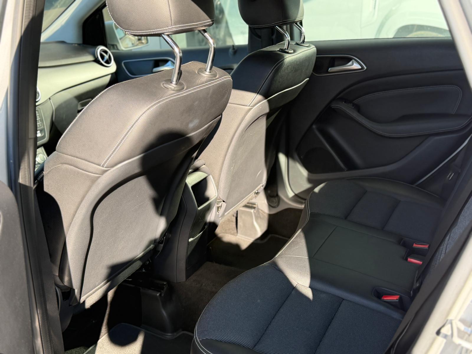 MERCEDES-BENZ B 200 CDI Urban 7G-DCT-image-12
