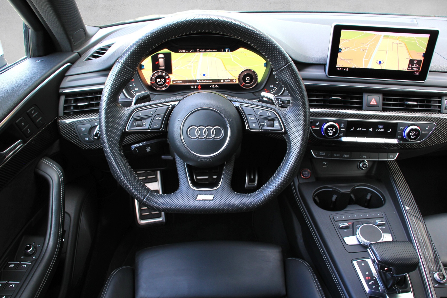 AUDI RS4 Avant 2.9 TFSI quattro tiptronic-image-9