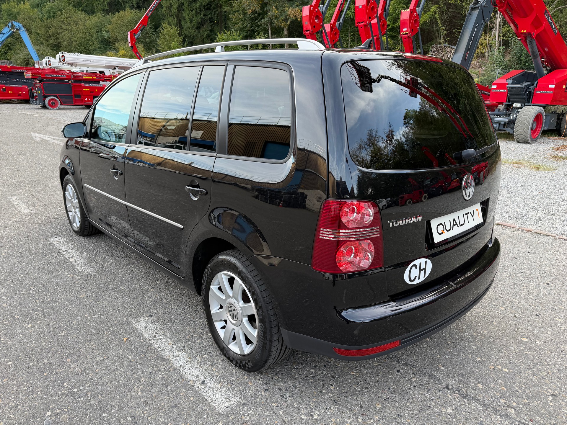 VW Touran 1.4 TSI Highline DSG-image-5