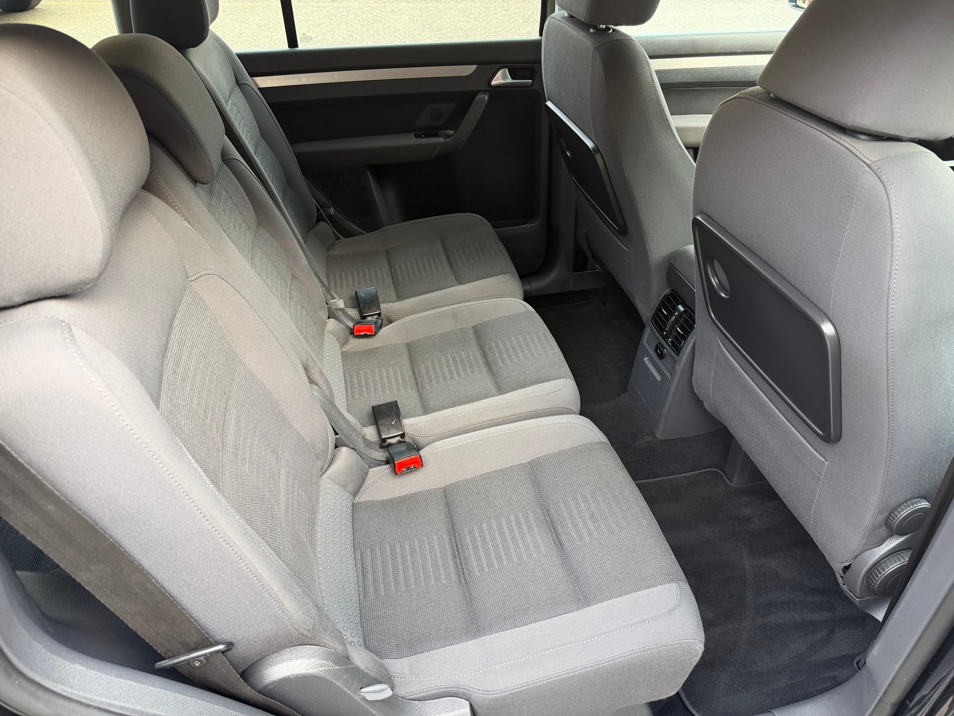 VW Touran 1.4 TSI Highline DSG-image-7
