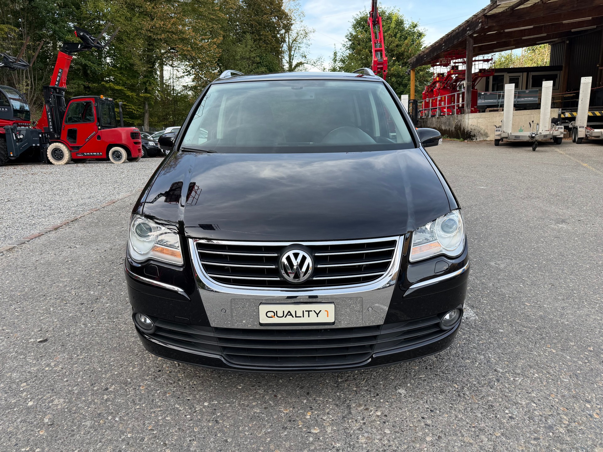 VW Touran 1.4 TSI Highline DSG-image-1
