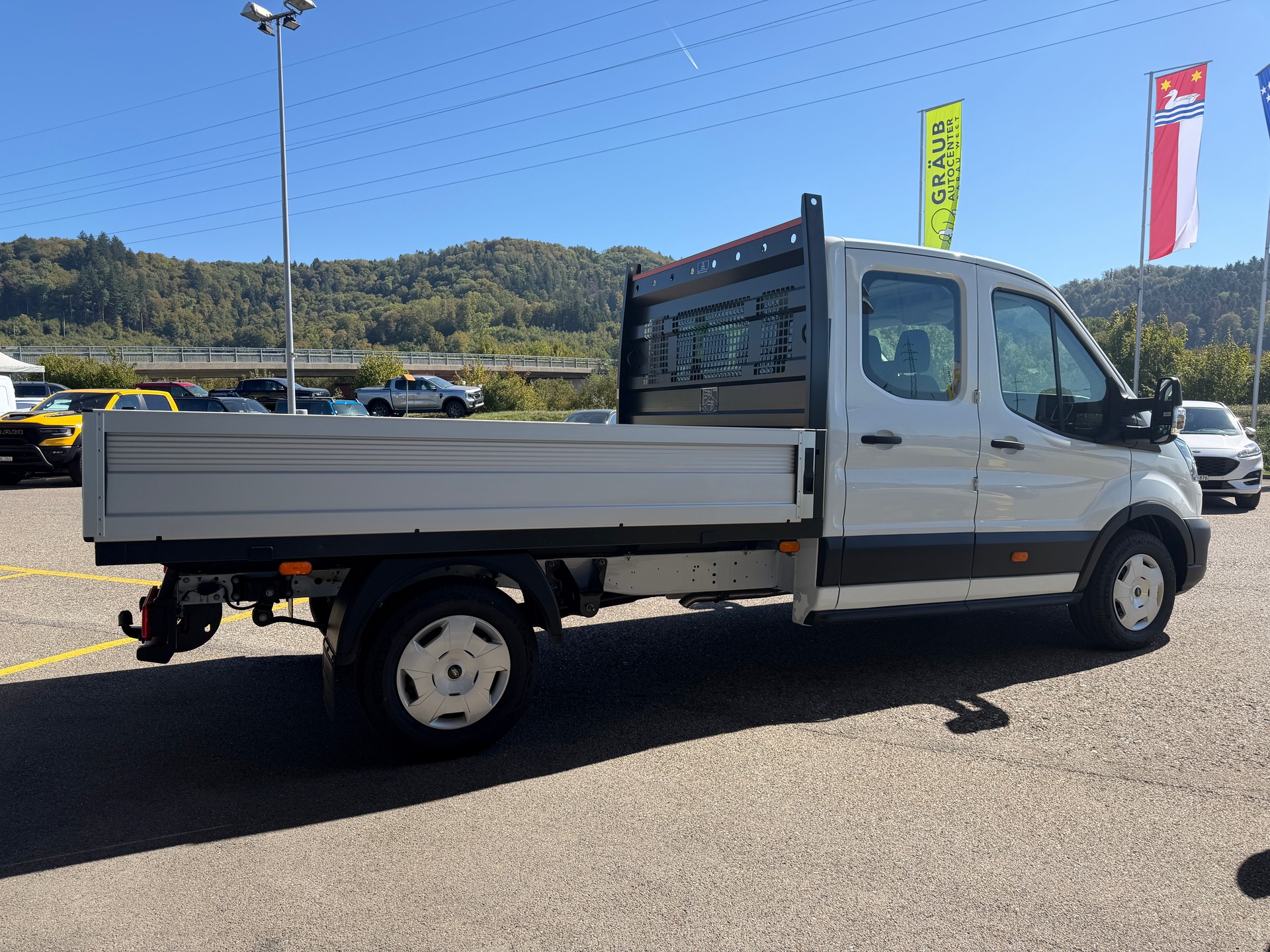 FORD Transit 350 L3 Trend 2.0 TDCi 165 4WD-image-5
