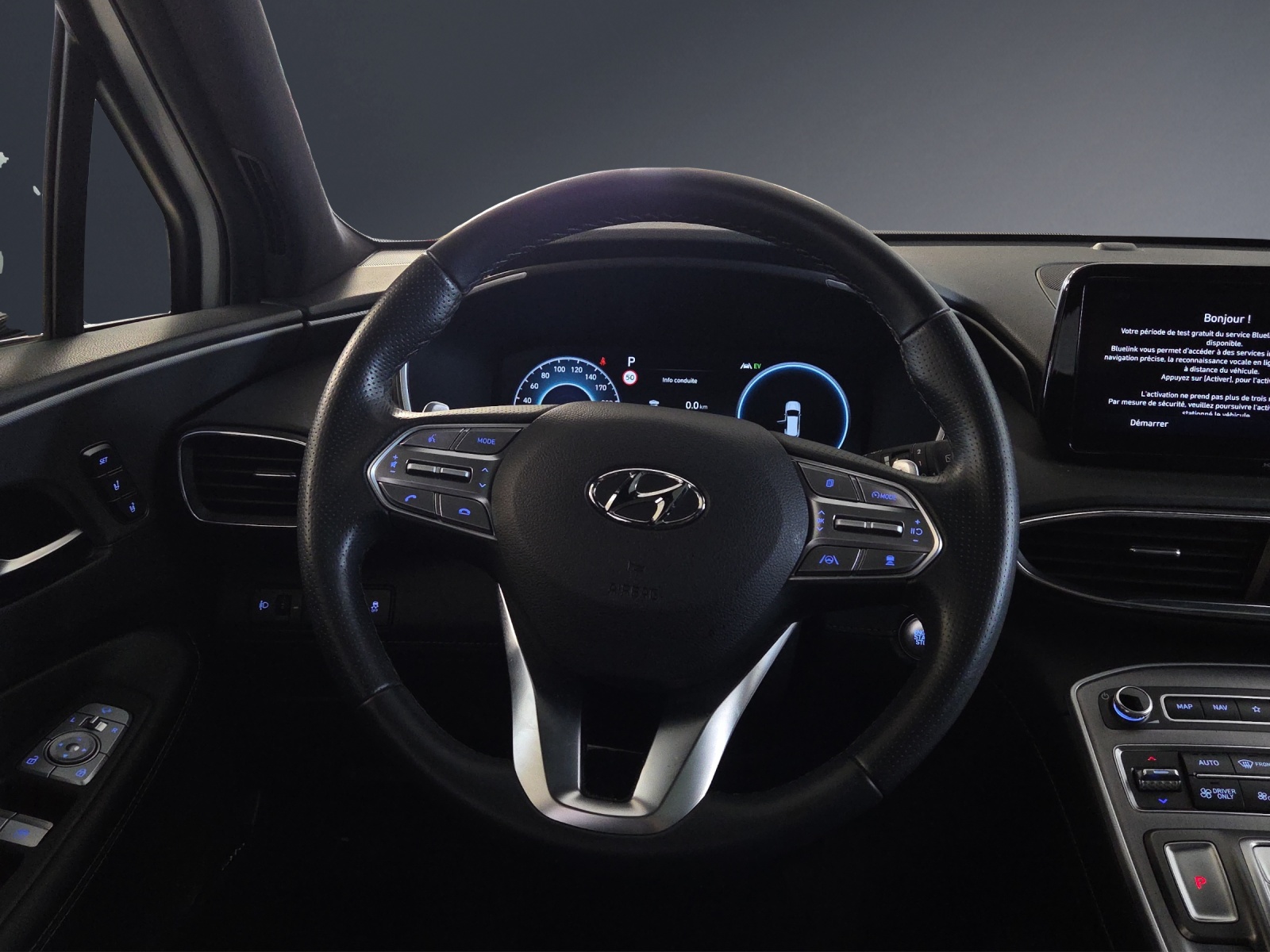 HYUNDAI Santa Fe 1.6 HEV Vert 4WD-image-12