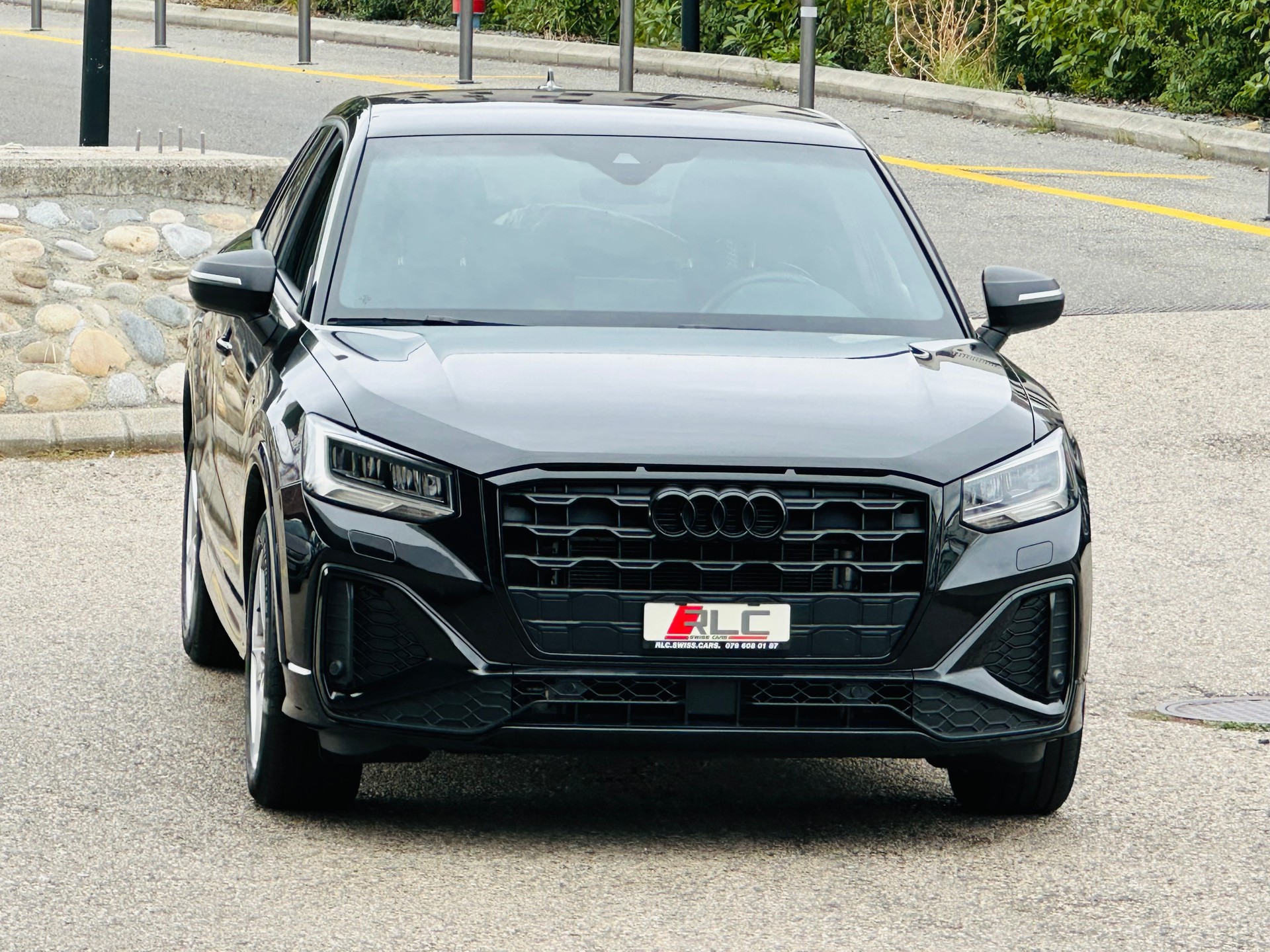 AUDI Q2 35 TFSI S line S-tronic-image-7