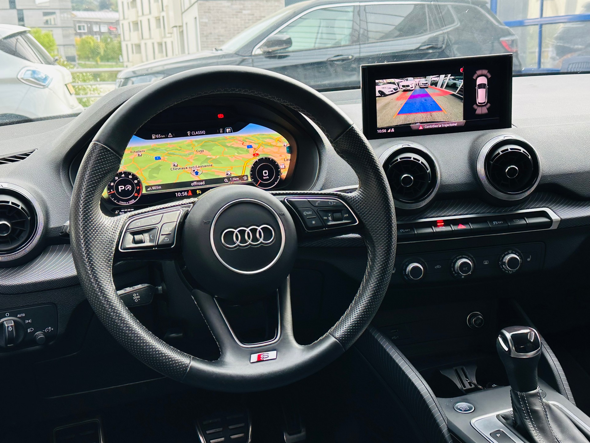 AUDI Q2 35 TFSI S line S-tronic-image-16