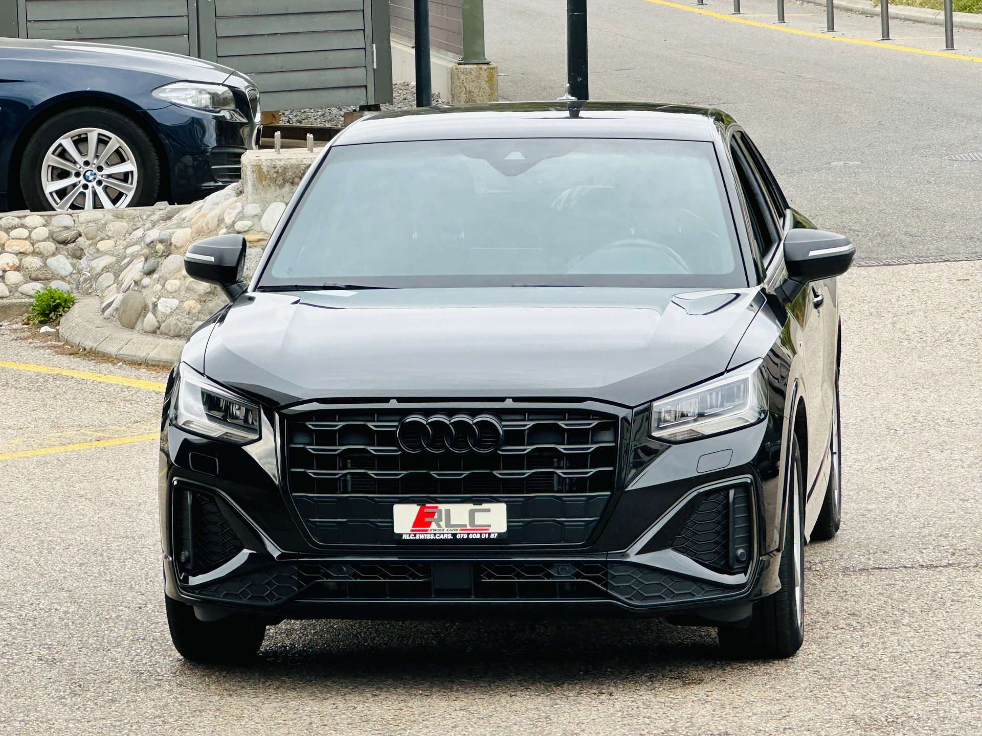 AUDI Q2 35 TFSI S line S-tronic-image-6