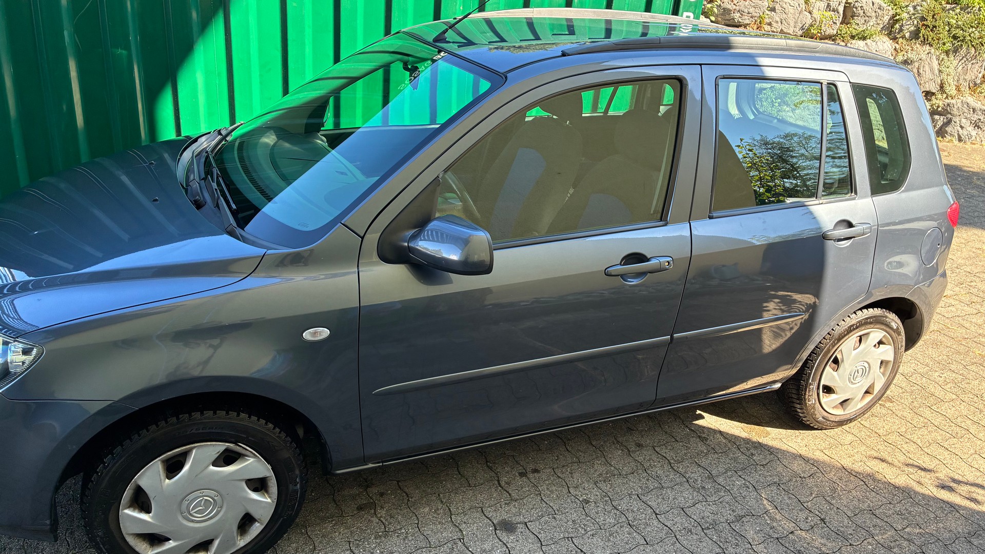 MAZDA 1.6 Exclusive-image-3