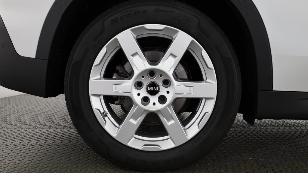 MINI Countryman E-image-10