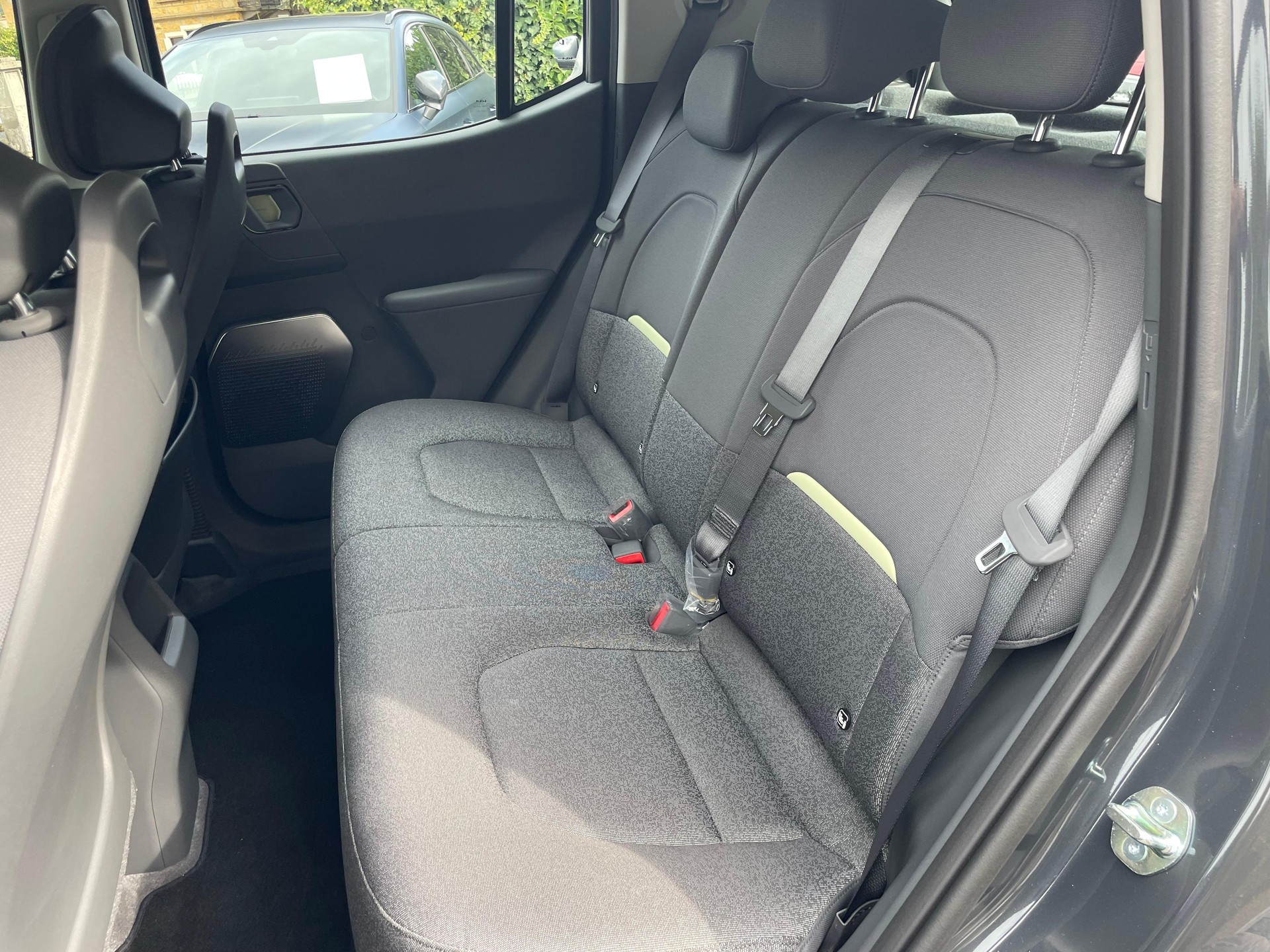 KIA EV2 42.2 kWh Air-image-11