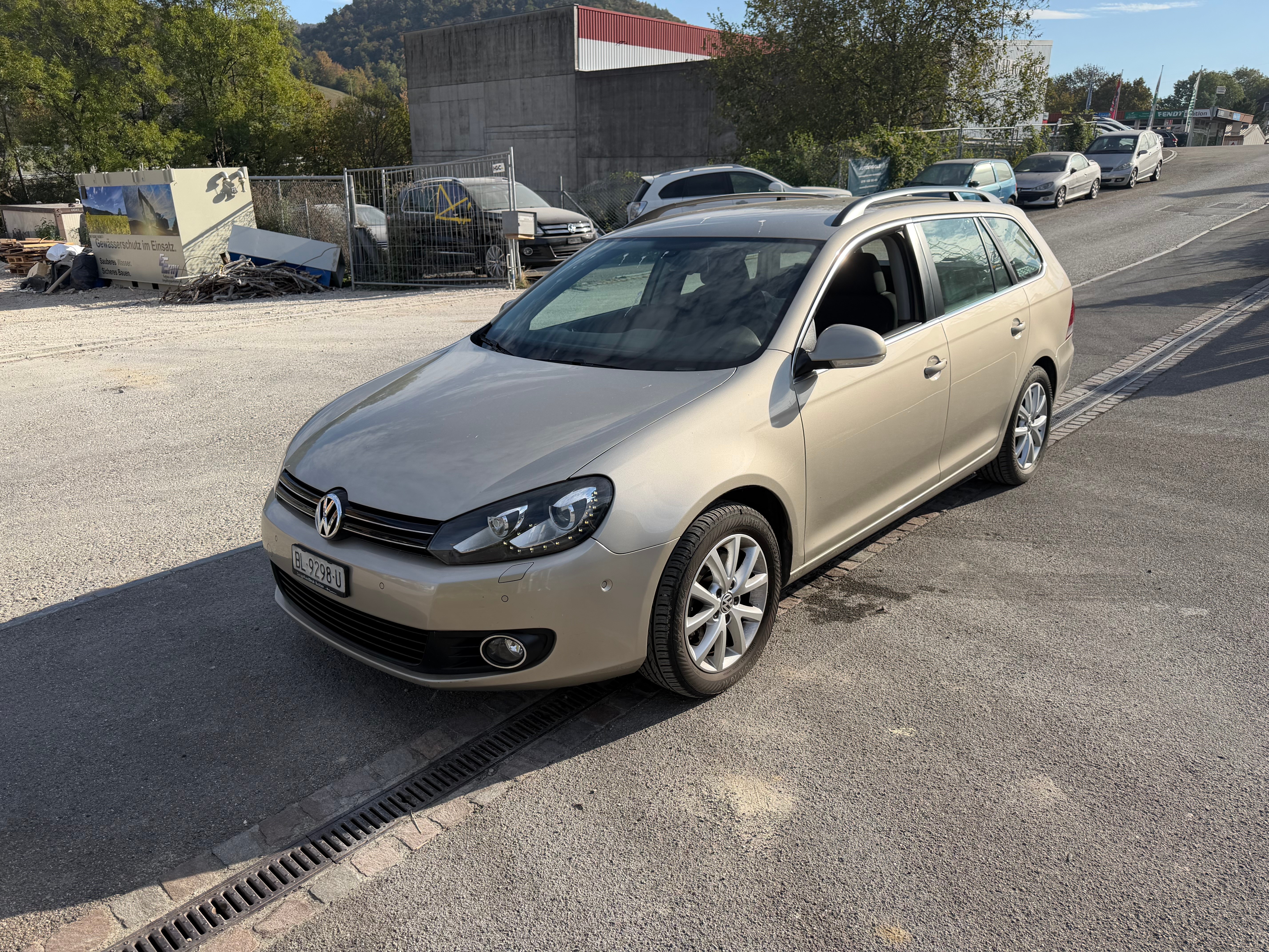 Car photo