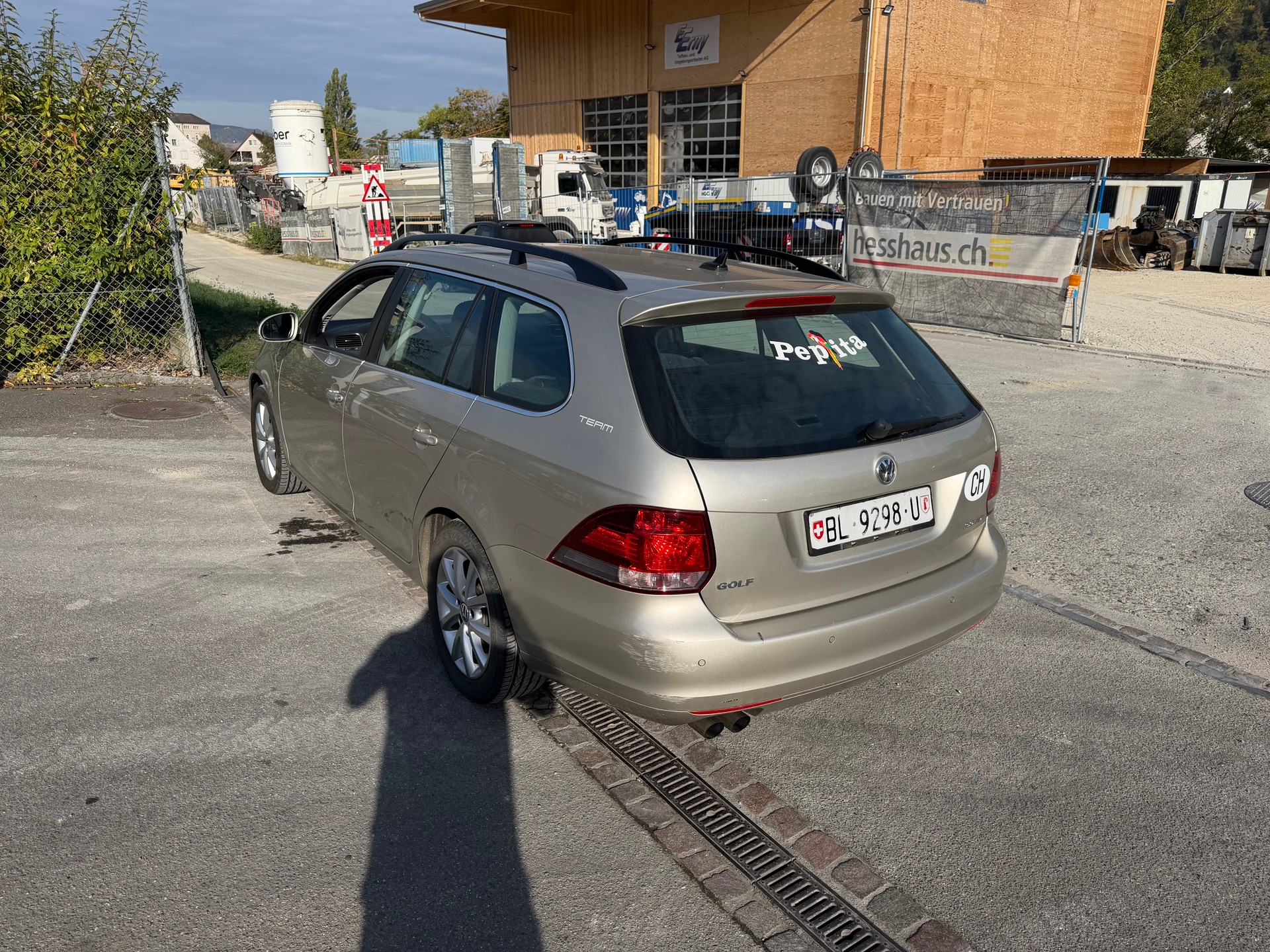 VW Golf Variant 2.0 TDI Comfortline DSG-image-1