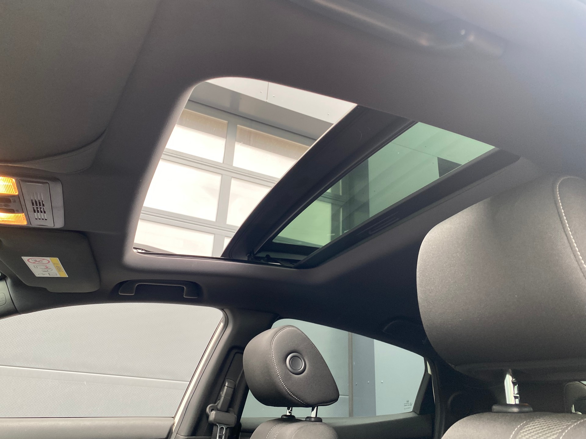 HONDA Civic 1.5 VTEC Sport Plus-image-17