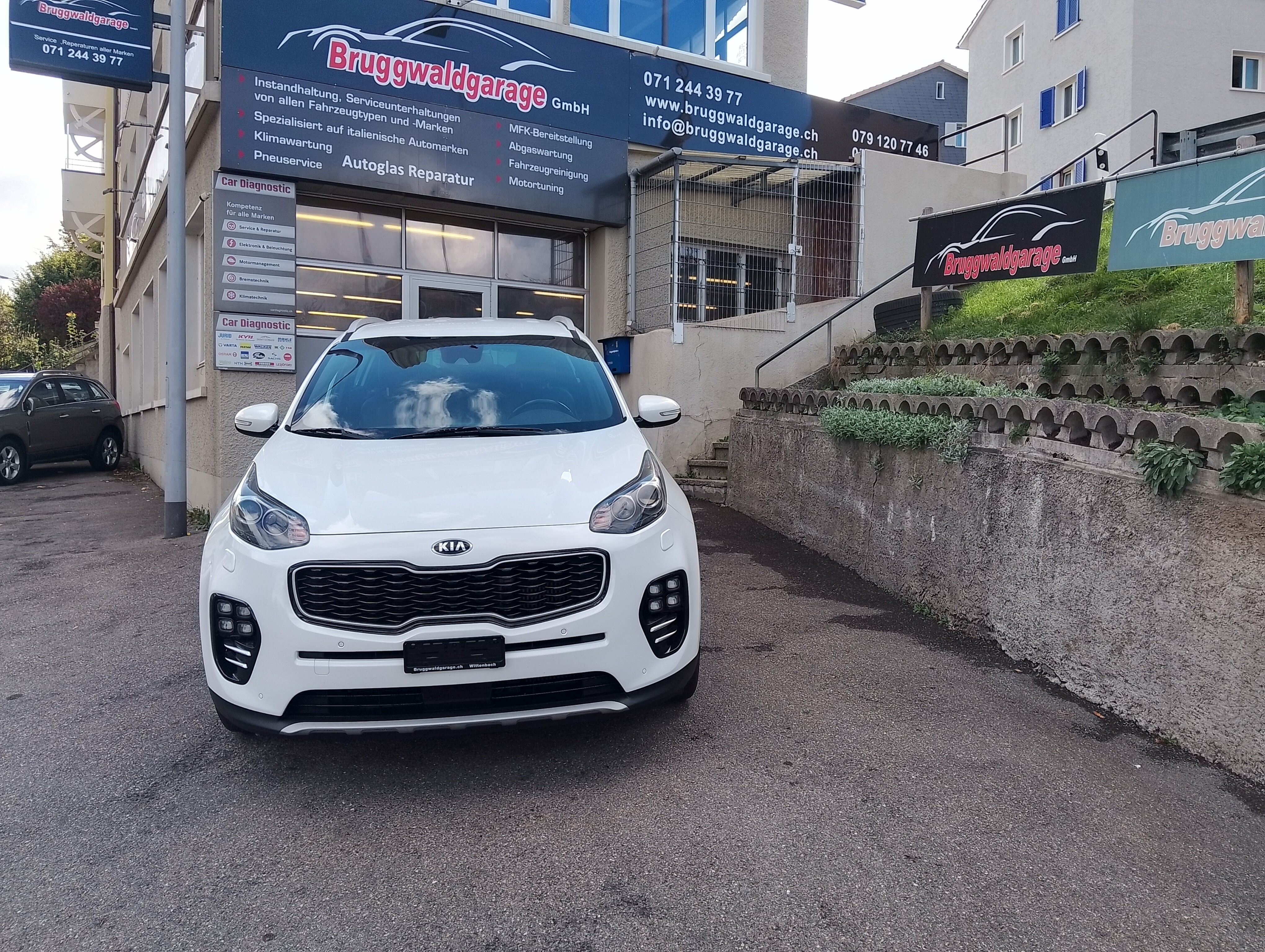 Car photo