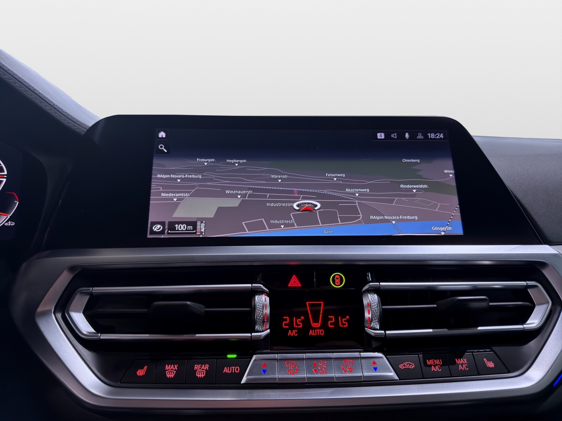 BMW M440i xDrive 48V Coupé Steptronic*Ab MFK,1 Jahr oder 20'000km Garantie auf Motor und Getriebe*-image-16