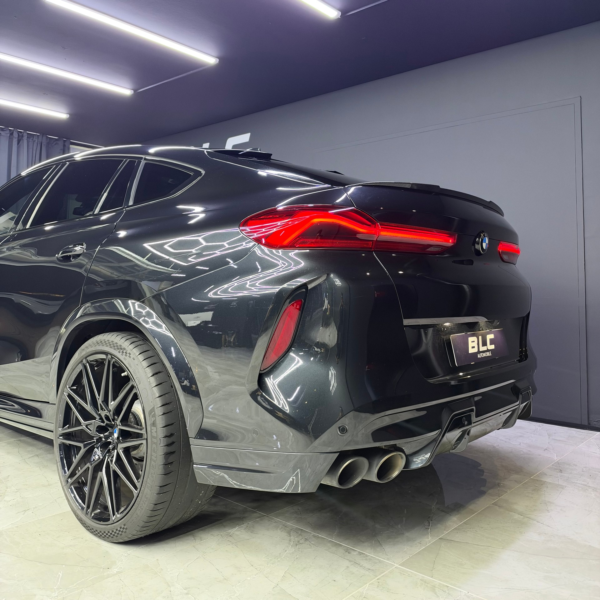 BMW X6M Steptronic M Competition-image-5