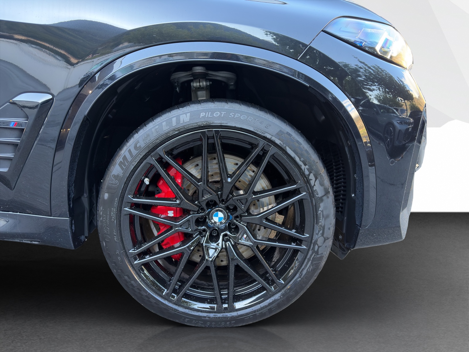 BMW X5 M Competition-image-24
