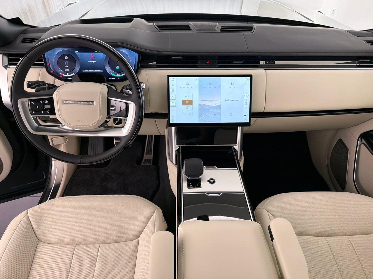 LAND ROVER RR P460e PHEV Autobiogr.-image-6