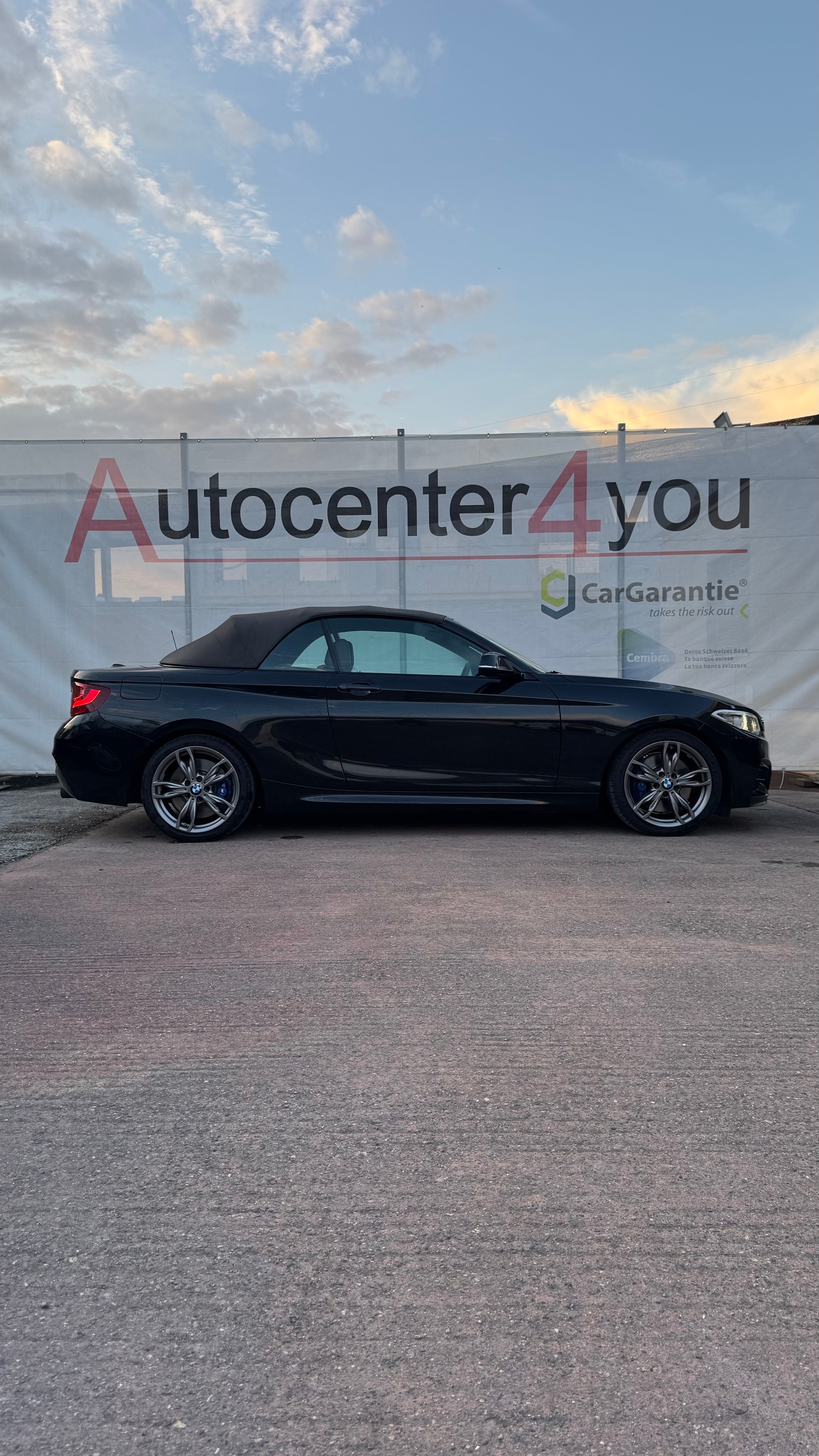 BMW M235i Steptronic-image-28