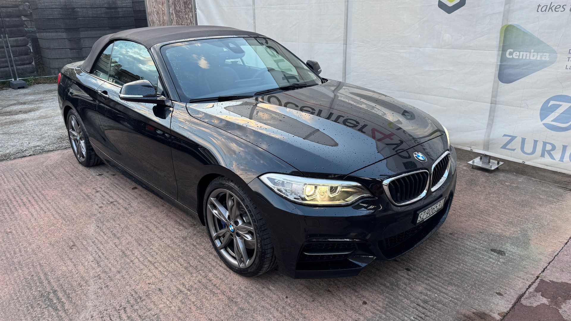 BMW M235i Steptronic-image-27