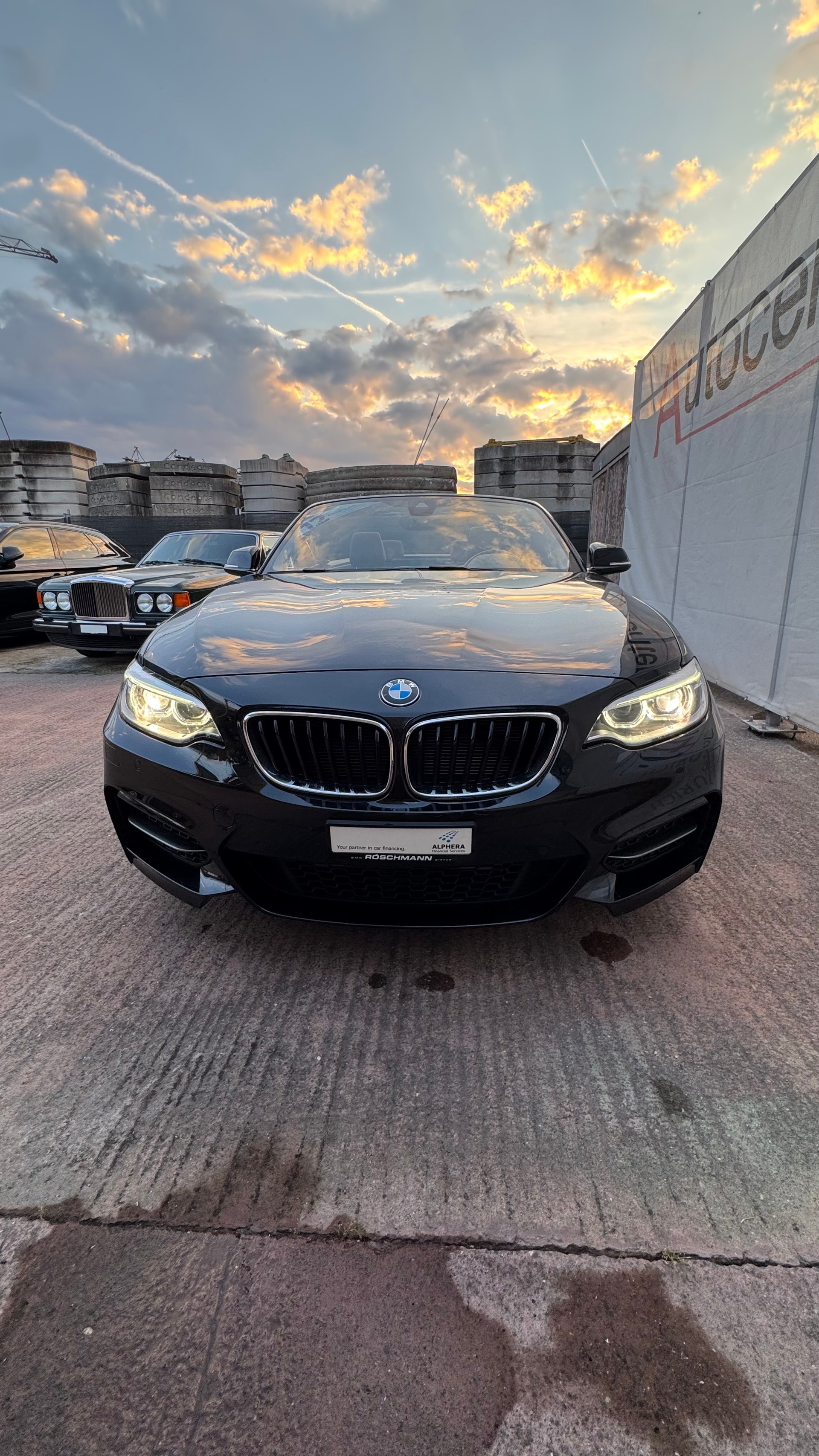 BMW M235i Steptronic-image-2