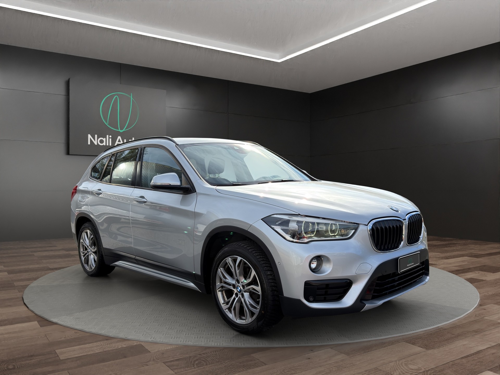 BMW X1 xDrive 18d Sport Line Steptronic-image-1