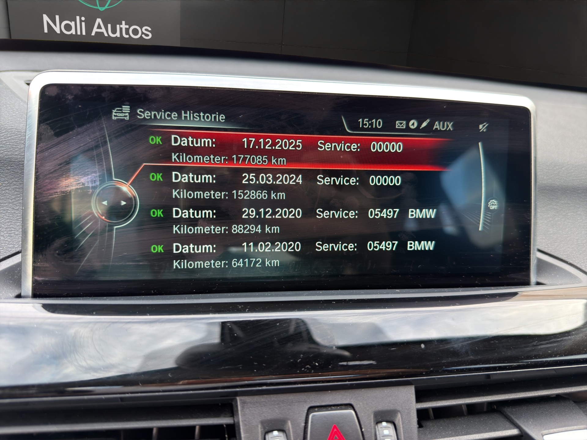 BMW X1 xDrive 18d Sport Line Steptronic-image-14