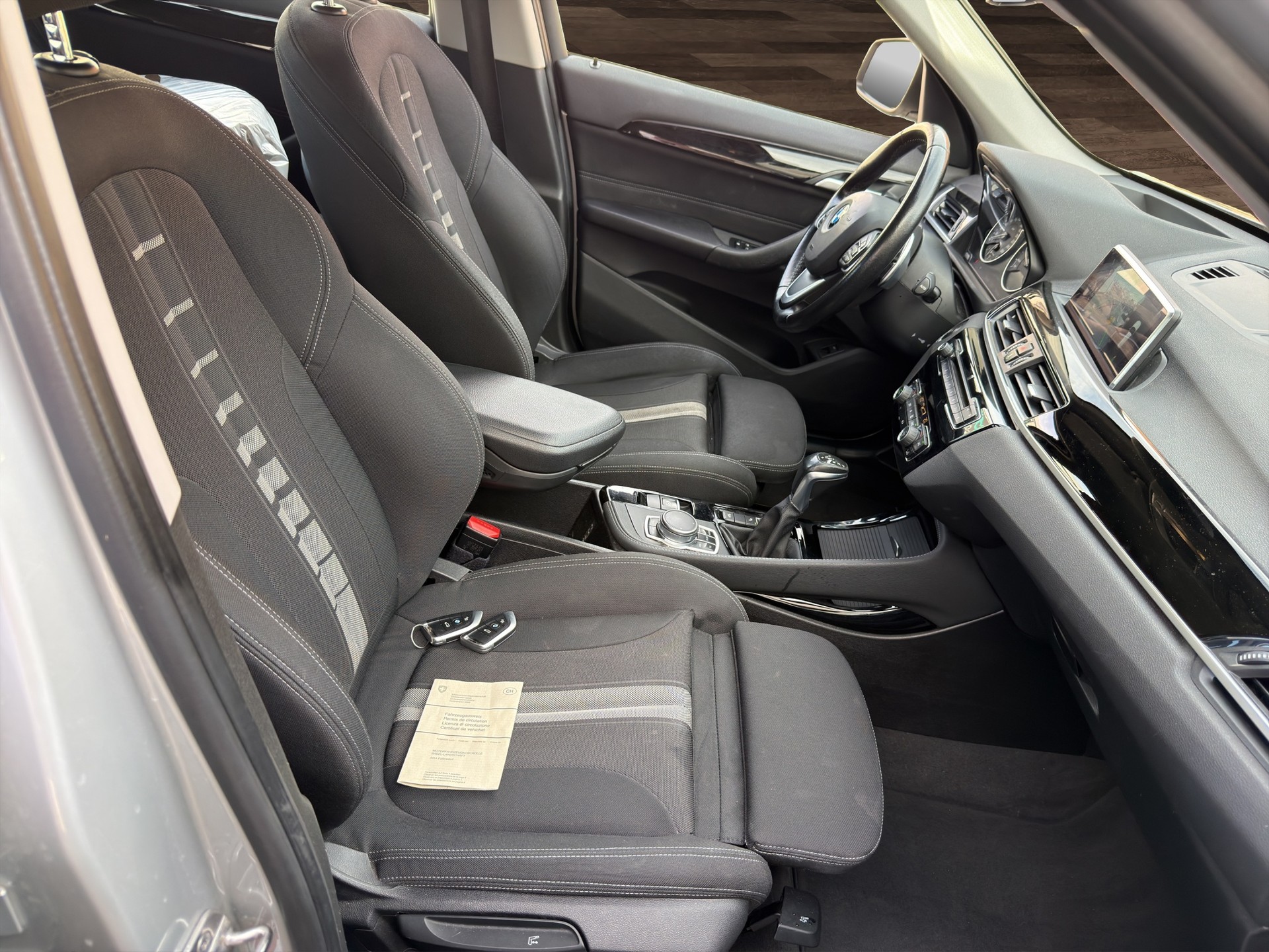 BMW X1 xDrive 18d Sport Line Steptronic-image-15