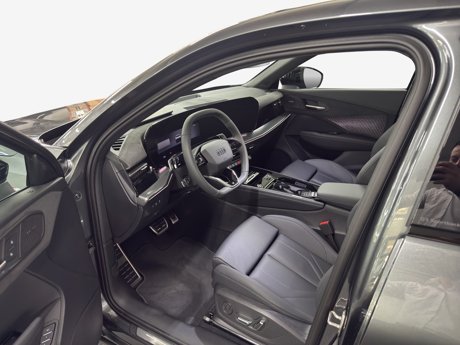 AUDI Q3 Sportback TFSI quattro 150 kW S tronic-image-7