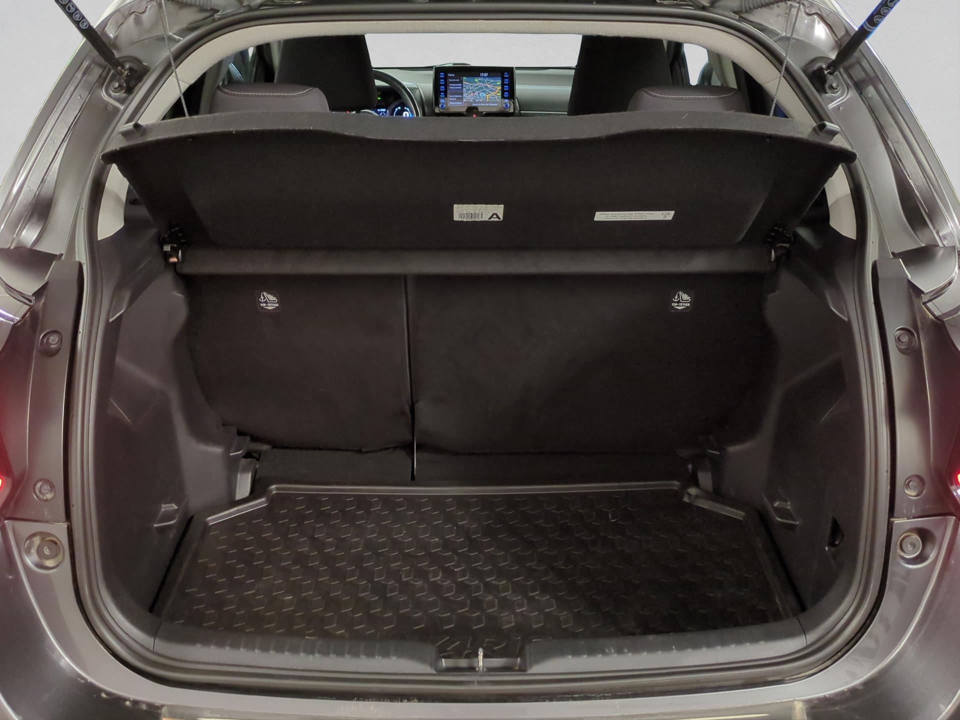 TOYOTA Yaris 1.5 Trend-image-14