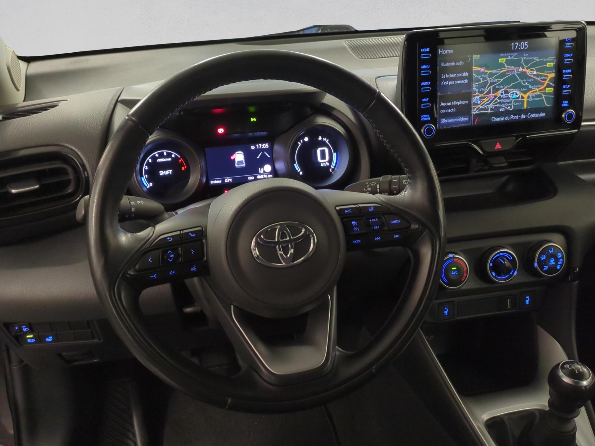 TOYOTA Yaris 1.5 Trend-image-9