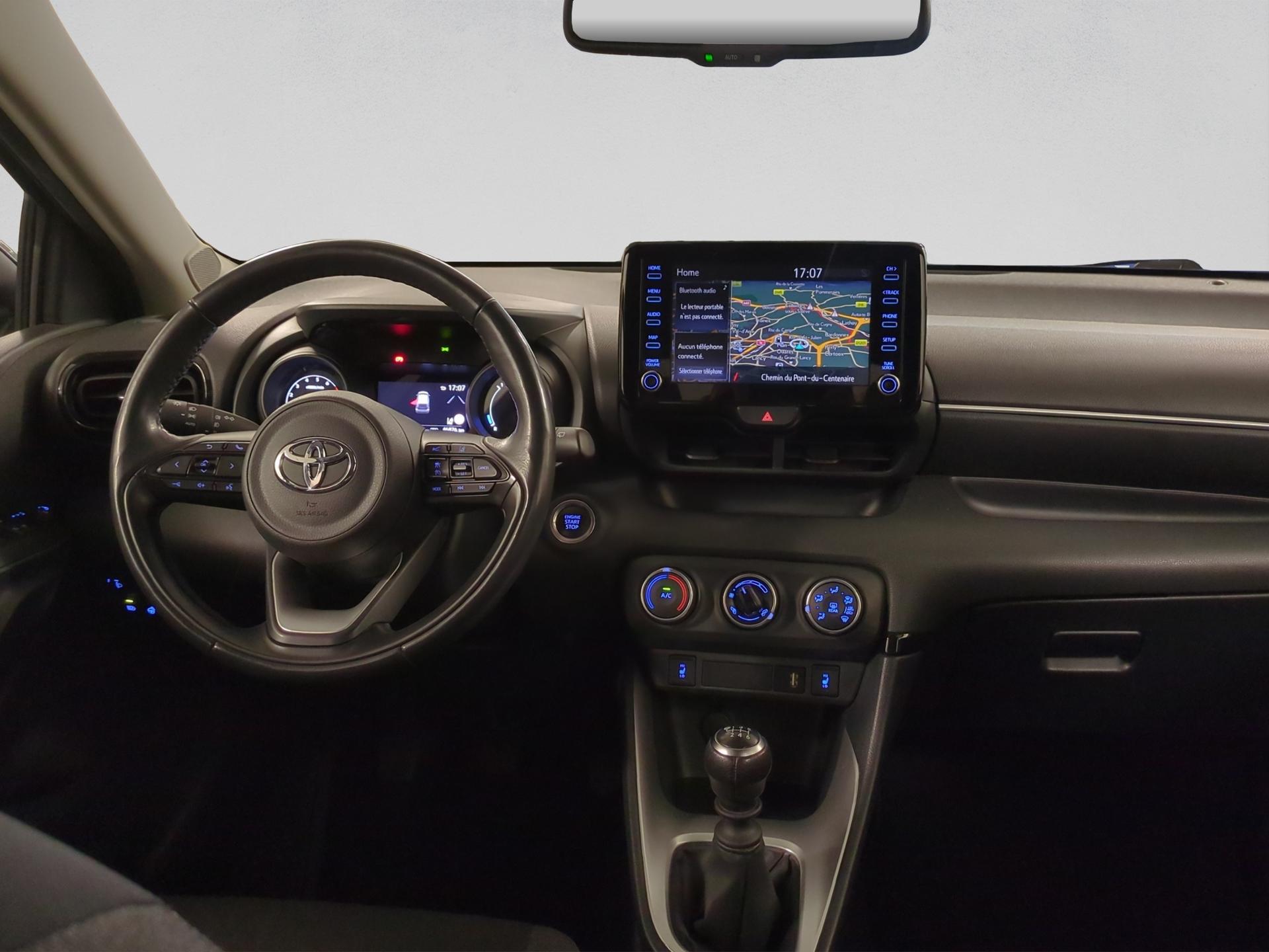 TOYOTA Yaris 1.5 Trend-image-13