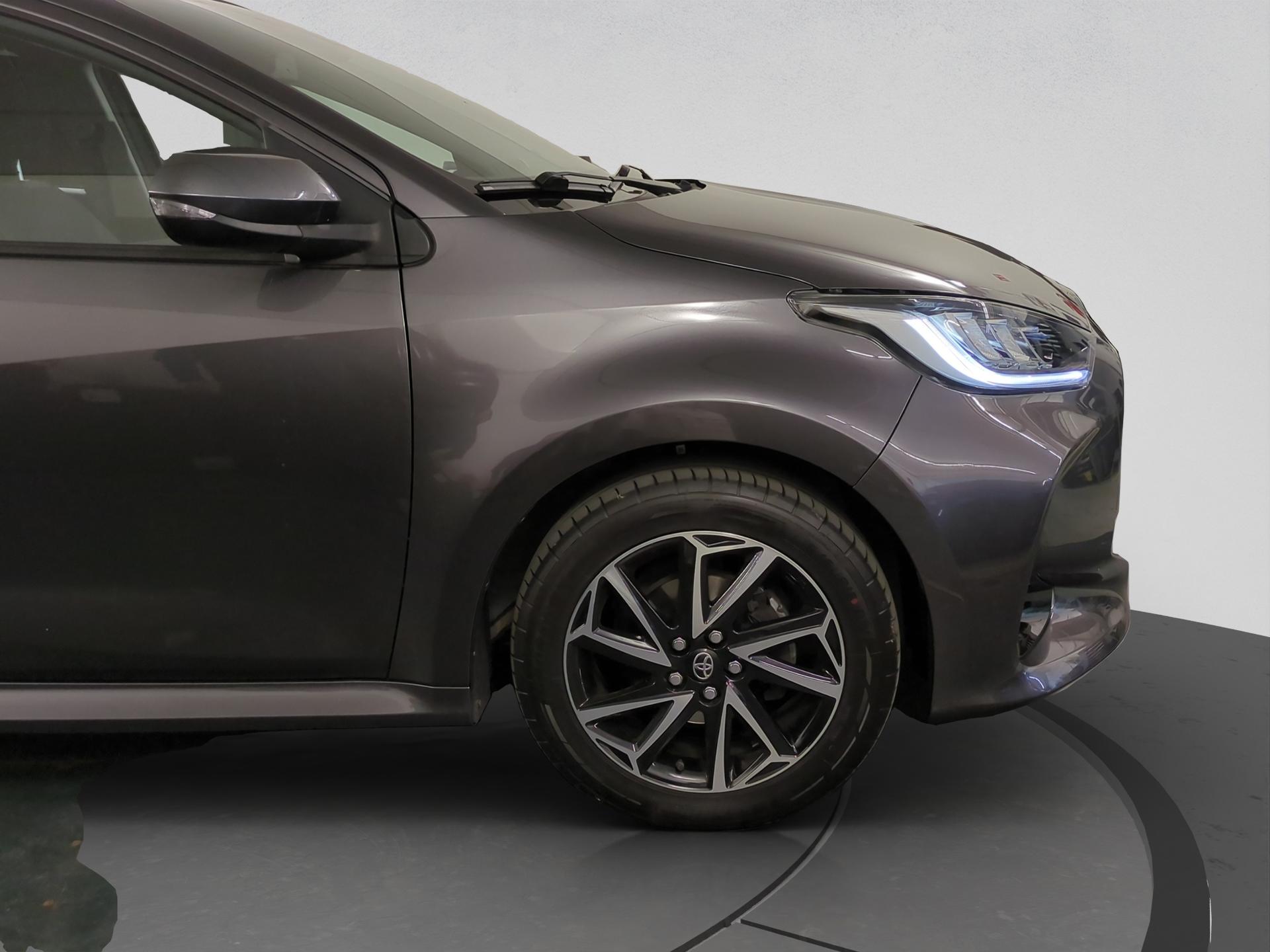 TOYOTA Yaris 1.5 Trend-image-17