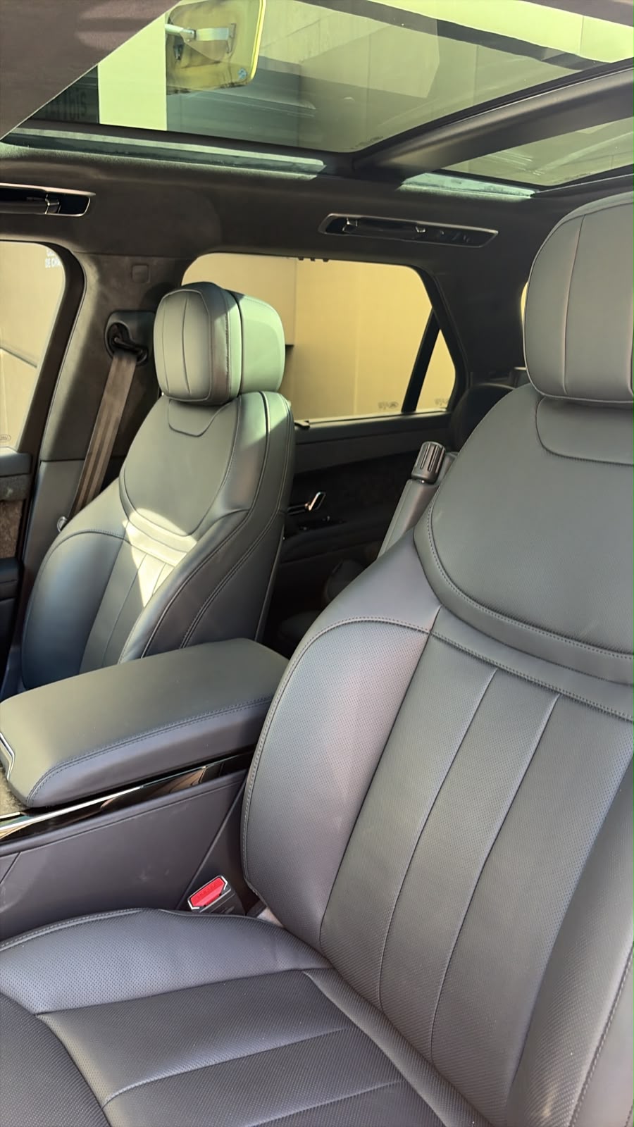 LAND ROVER 4.4 V8 Autobiography-image-8