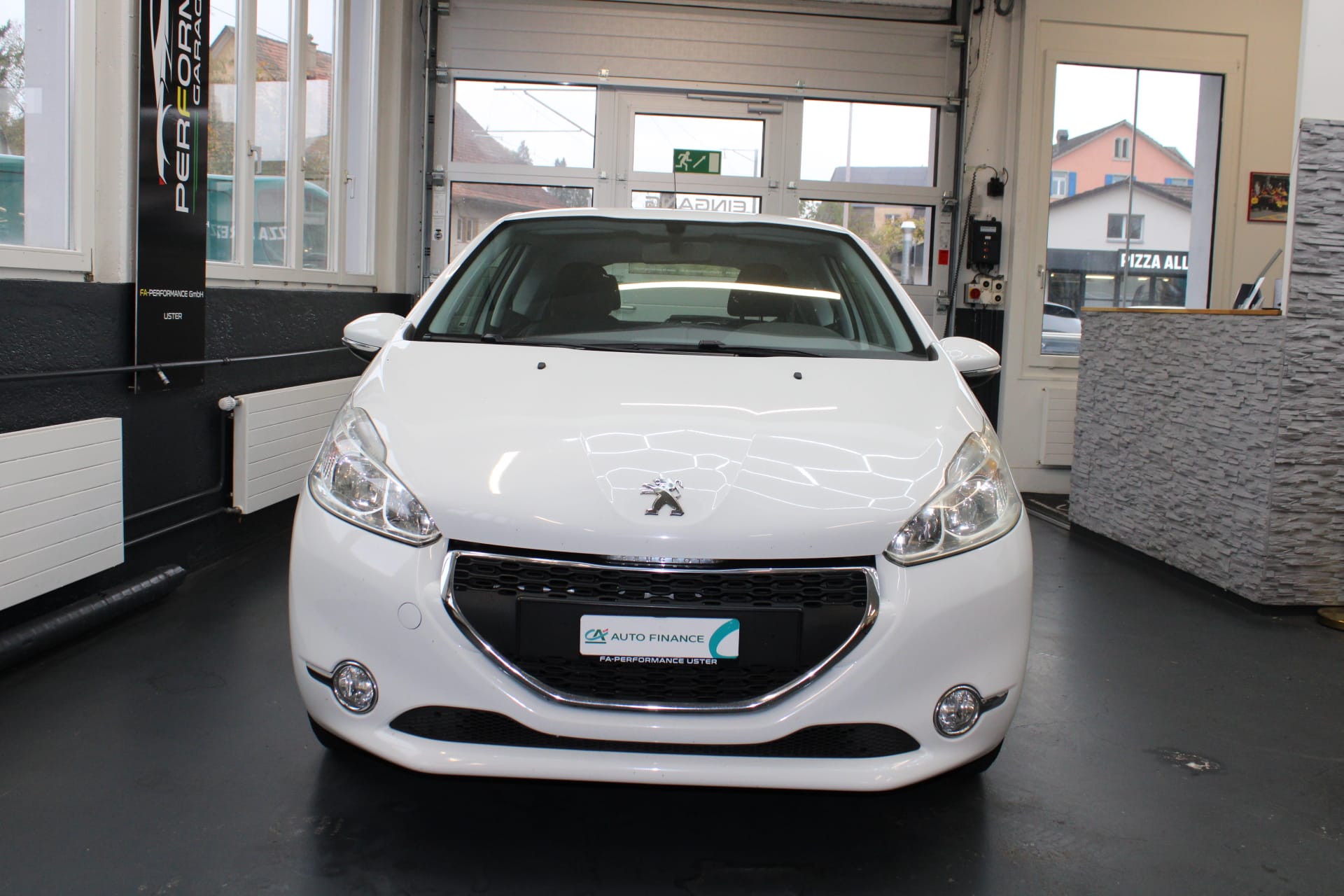 PEUGEOT 208 1.0 VTi Access-image-1