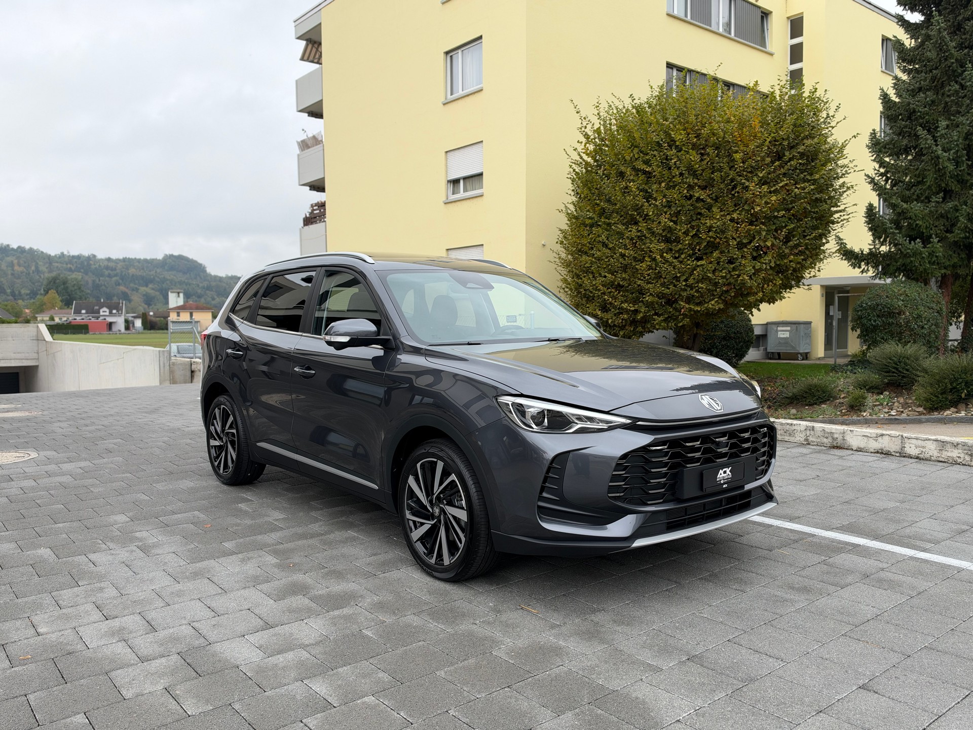 MG ZS 1.5 HEV Luxury-image-7