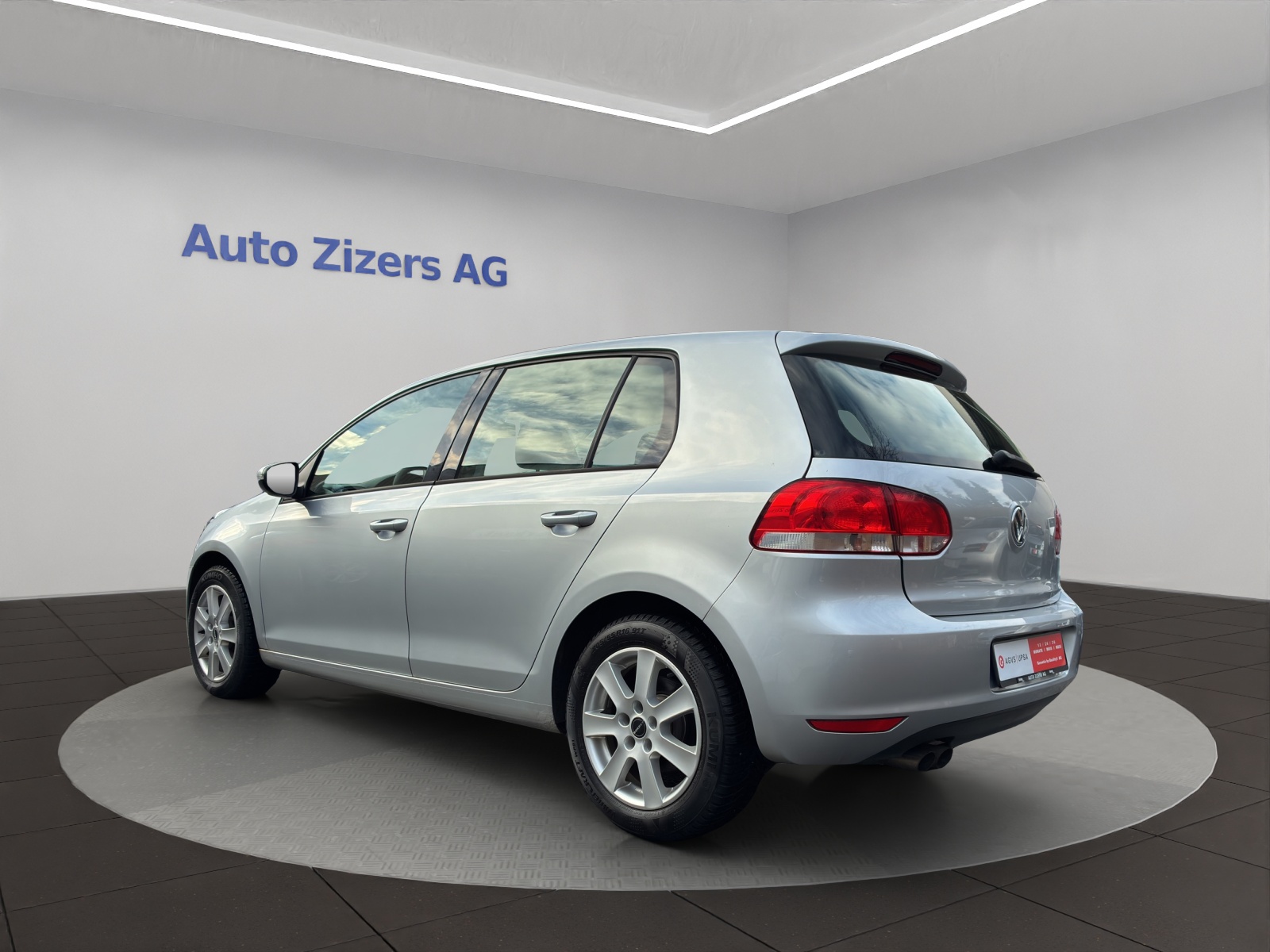 VW Golf 2.0 TDI Comfortline 4Motion-image-3