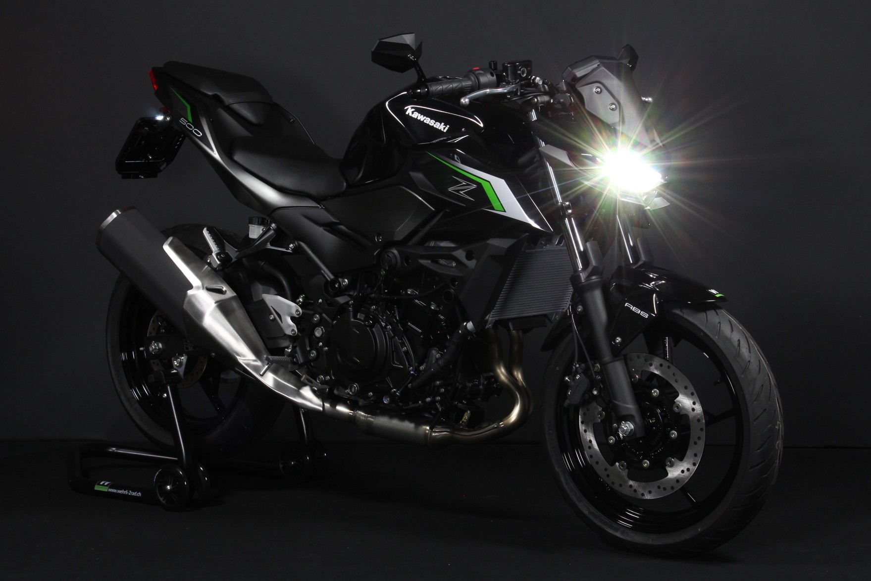 KAWASAKI Z 500 Level 2-showroom-element-2