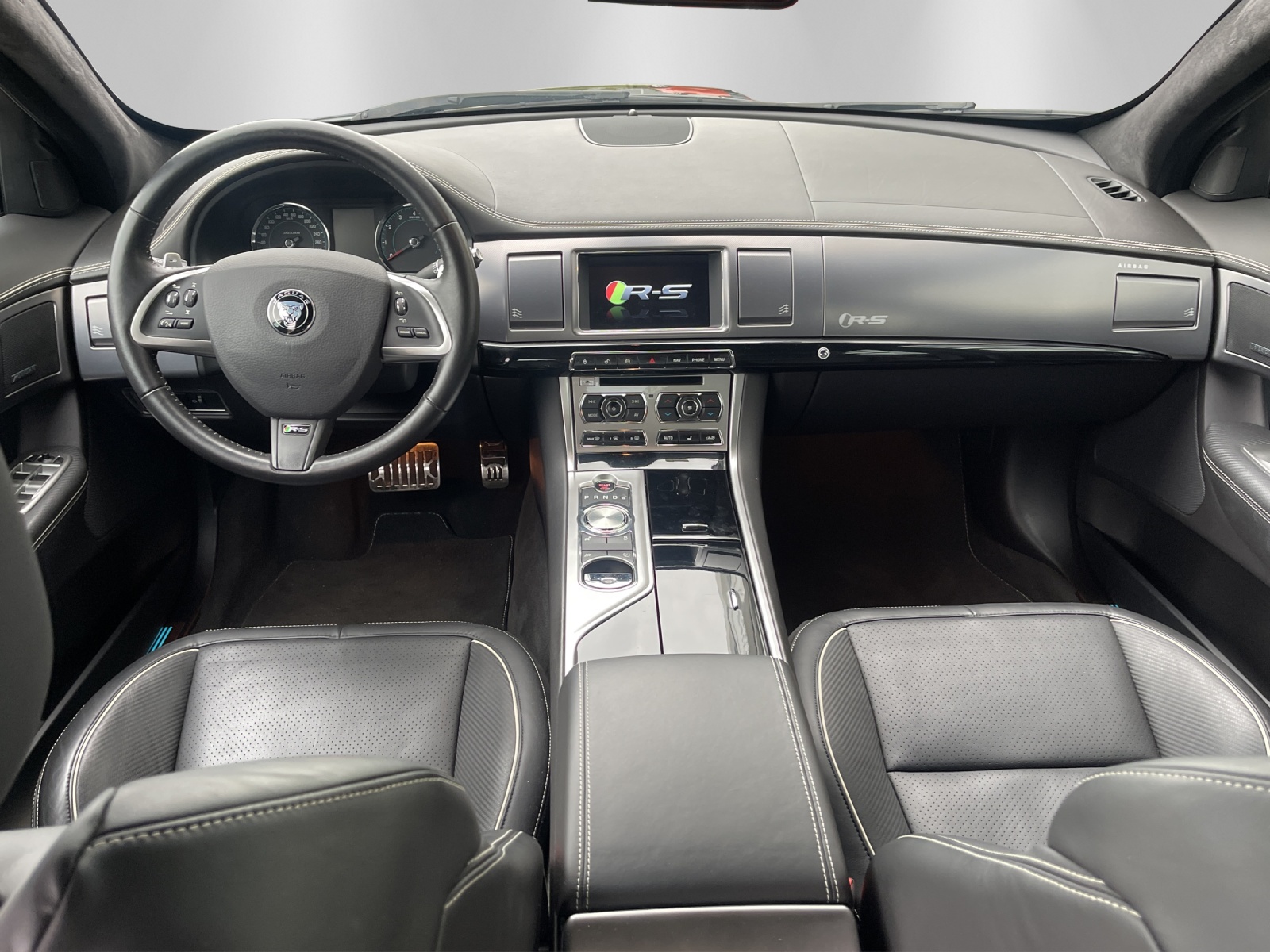 JAGUAR XF 5.0 V8 S/C XFR-S-image-9