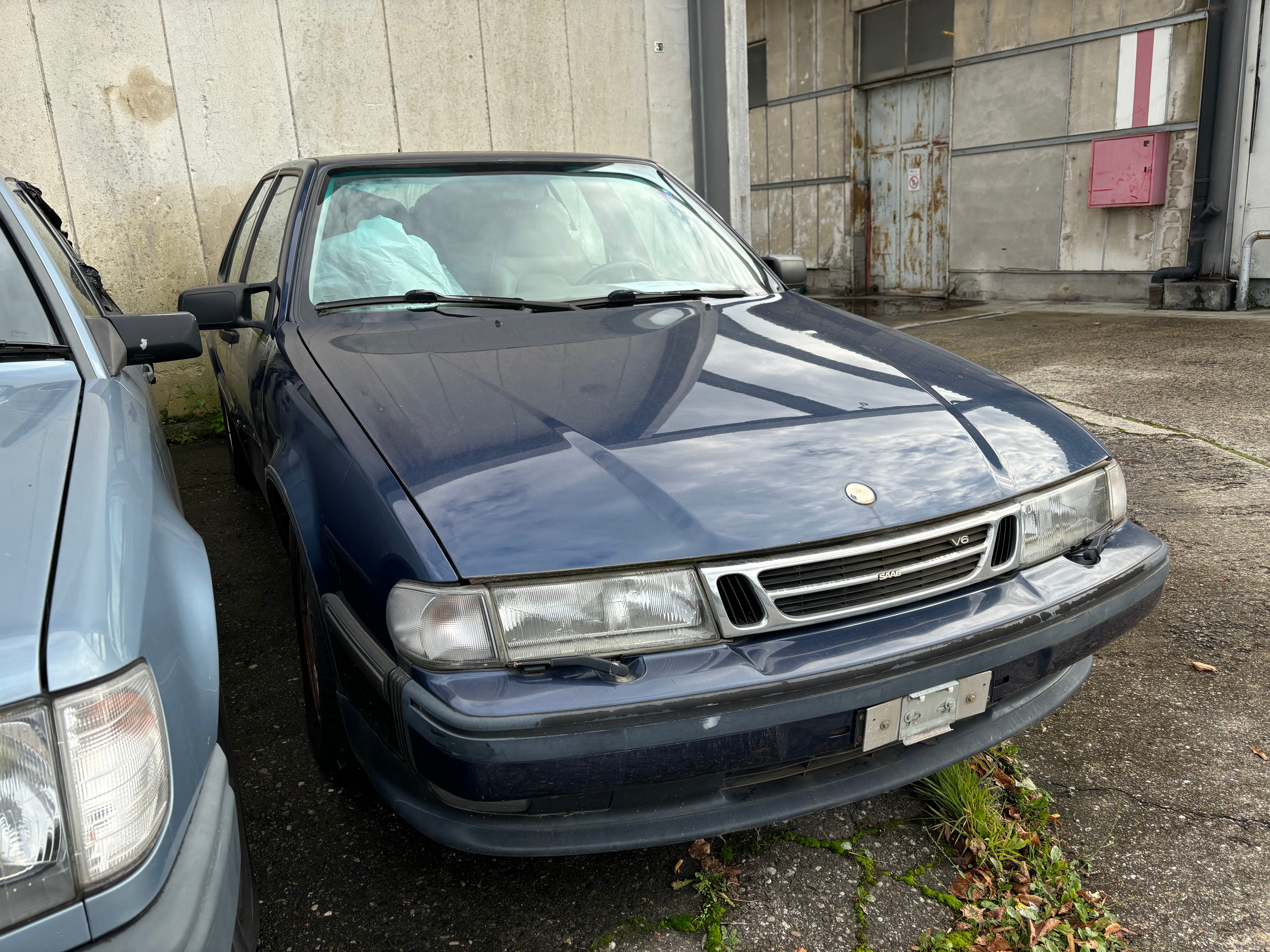 Car photo