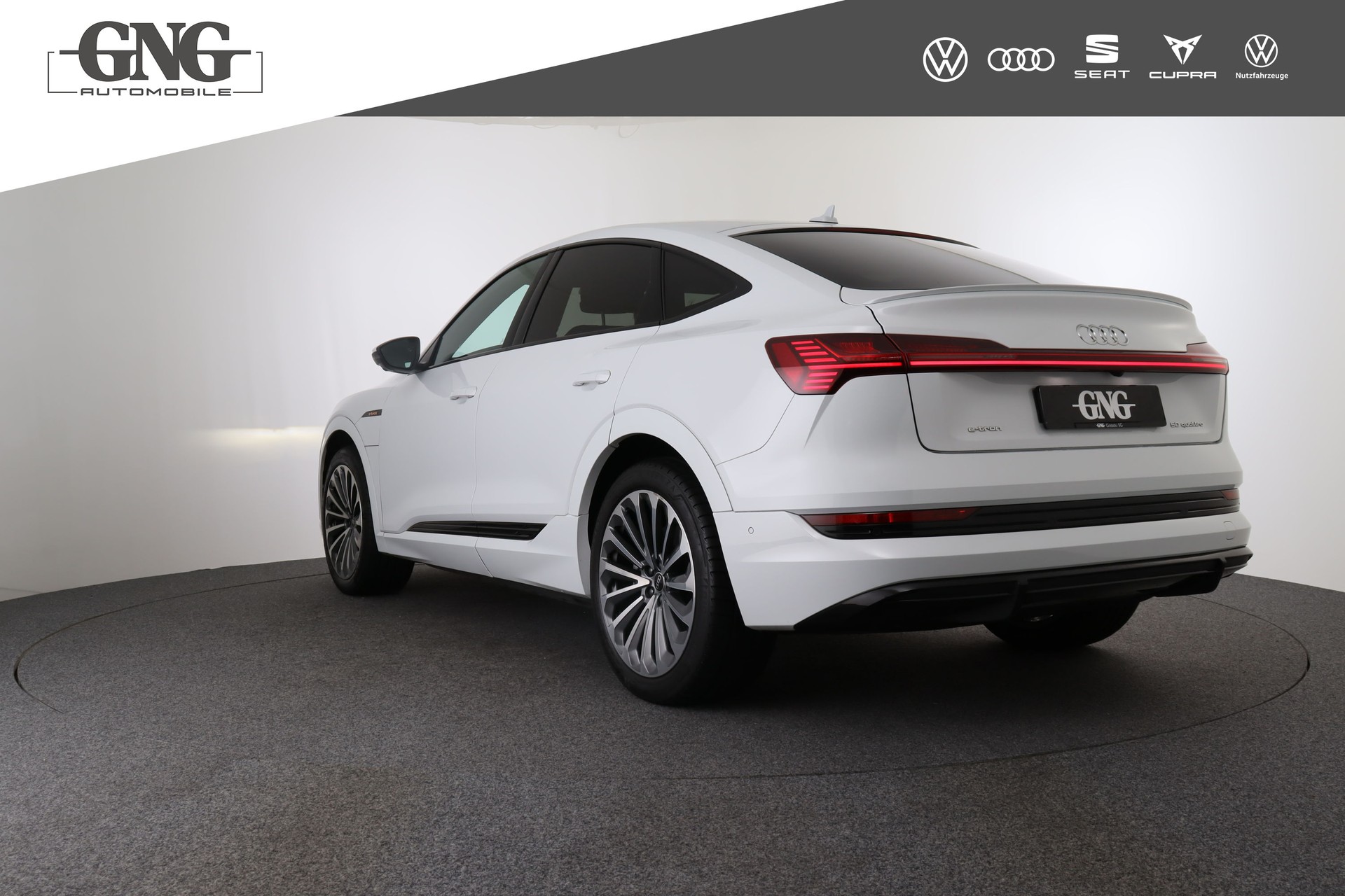 AUDI e-tron 50 Sportback S Line Attraction quattro-image-2