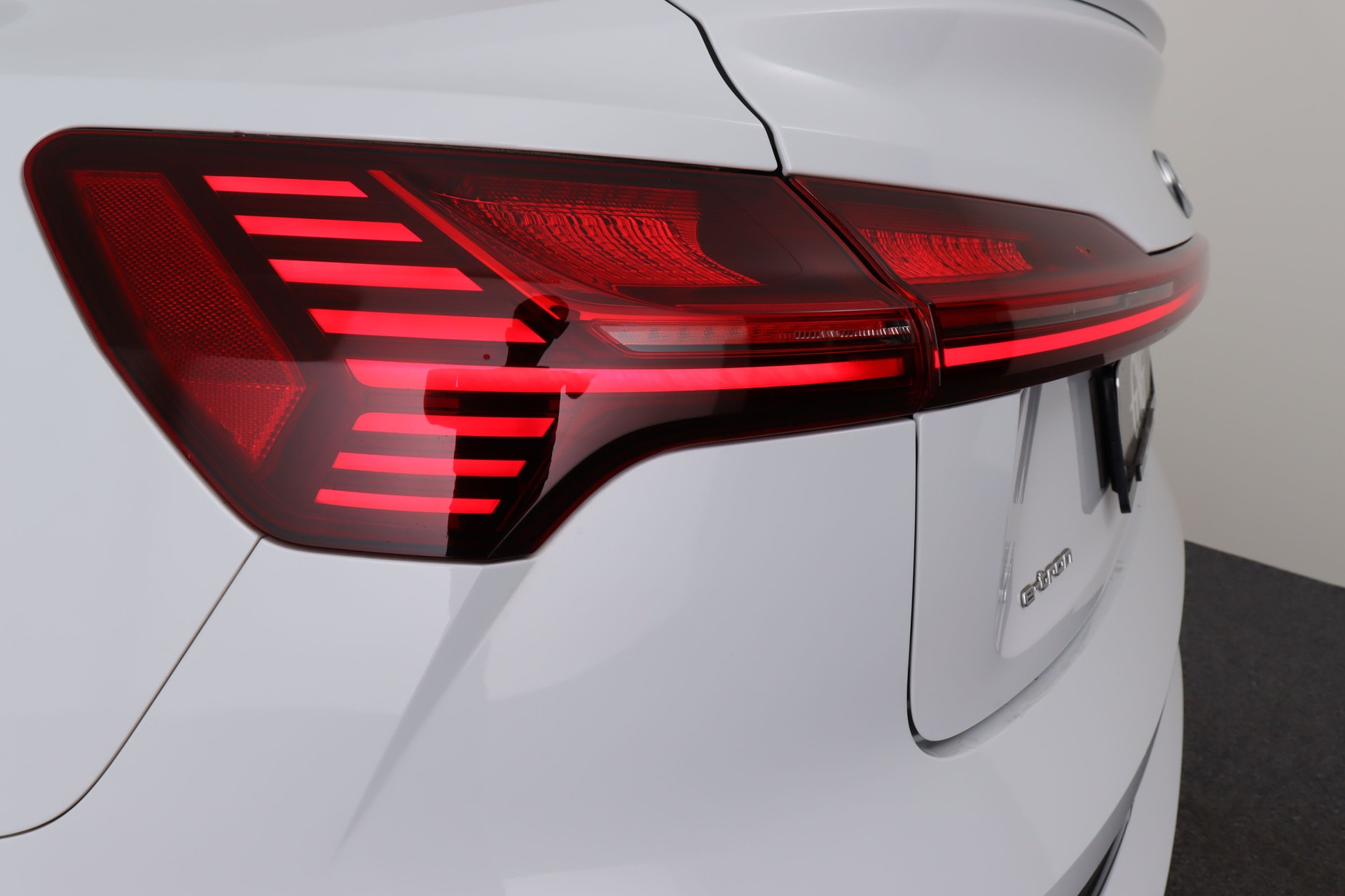 AUDI e-tron 50 Sportback S Line Attraction quattro-image-9