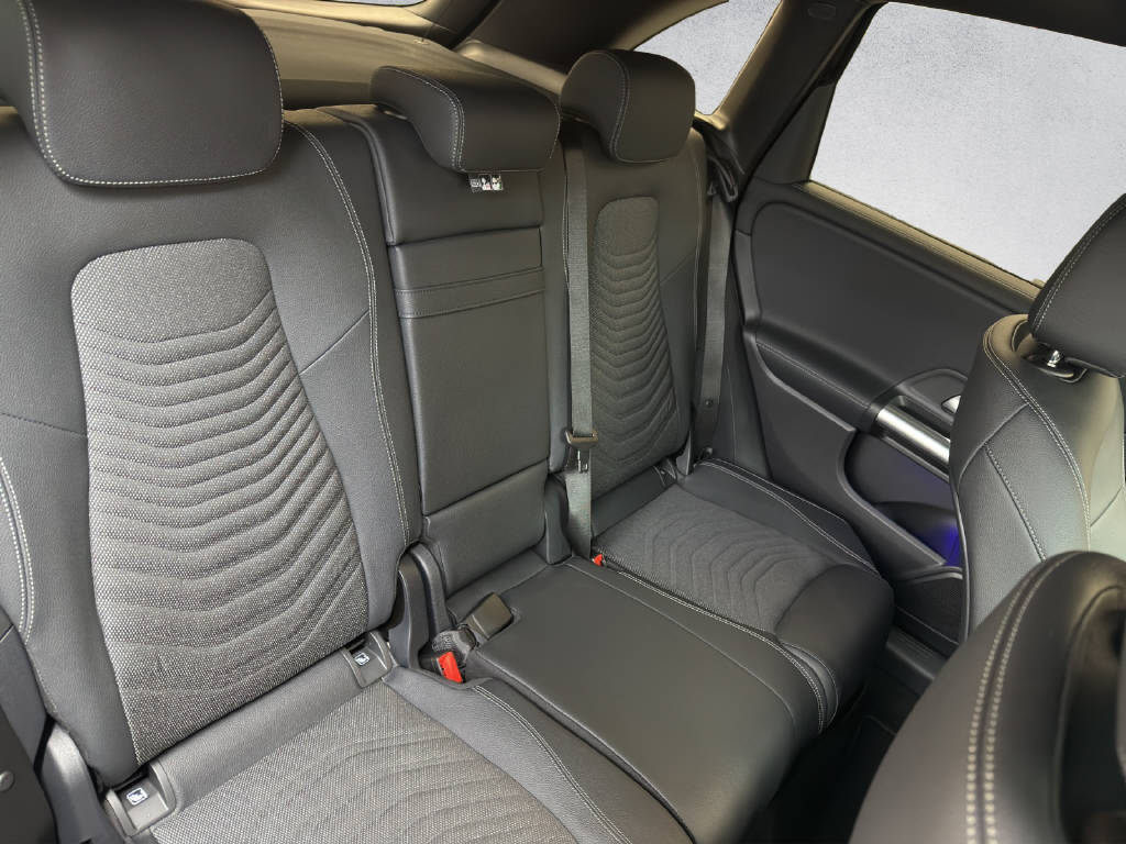 MERCEDES-BENZ B 200 Progressive-image-13