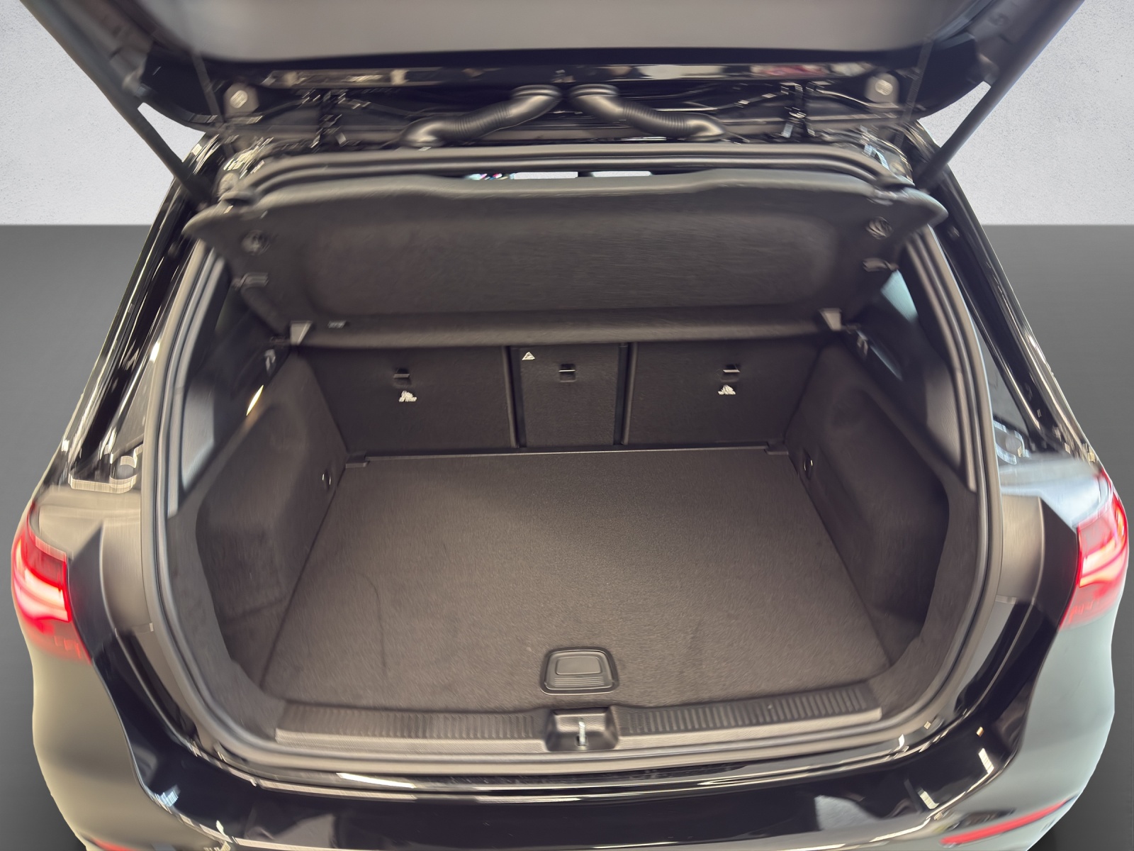 MERCEDES-BENZ B 200 Progressive-image-7