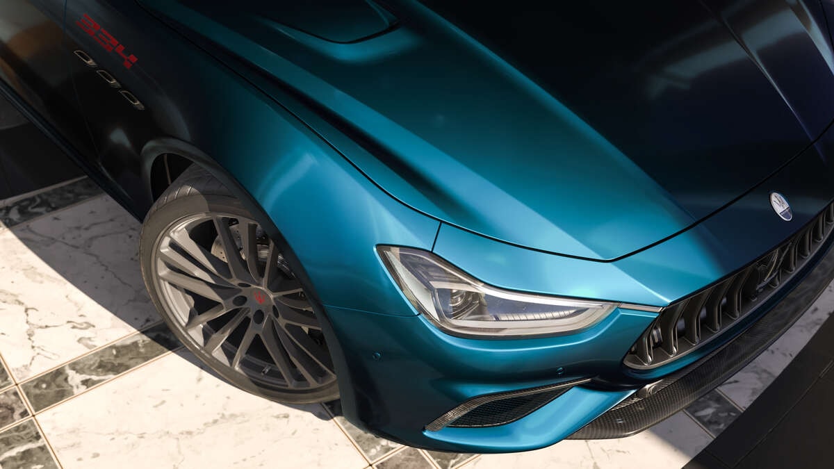 MASERATI Ghibli Trofeo 3.8 V8 - 334 ULTIMA 1of103 - Blu Persia FUORISERIE - 2.99% Leasing-image-16