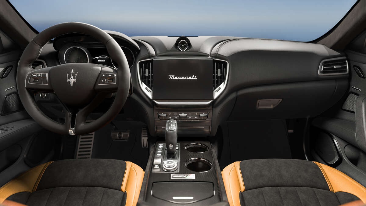 MASERATI Ghibli Trofeo 3.8 V8 - 334 ULTIMA 1of103 - Blu Persia FUORISERIE - 2.99% Leasing-image-18